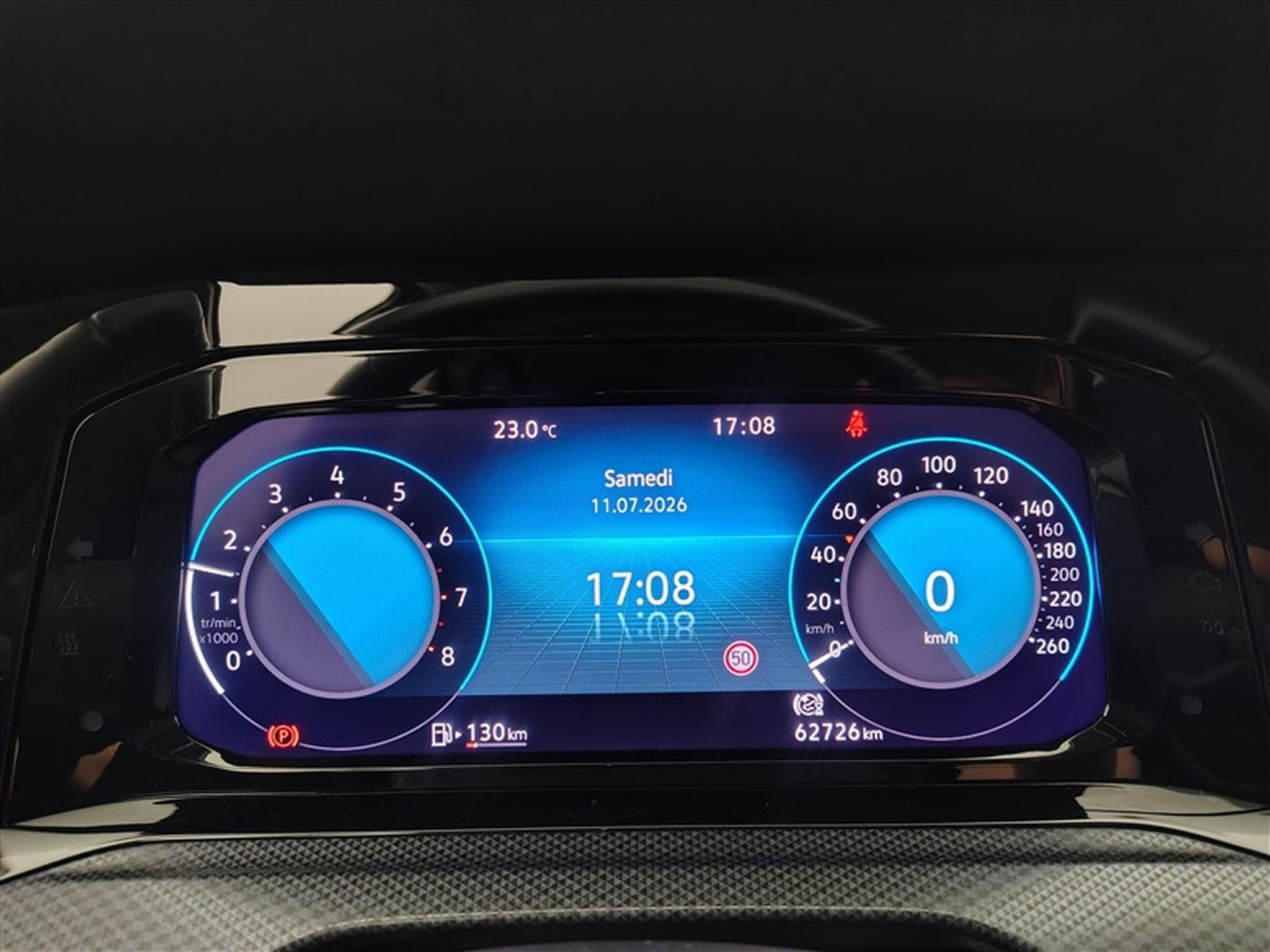 VW Golf 1.0 TSI 110cv United NAVI / FULL LED / PDC AV+AR / JA 16" (2021) - Photo 10
