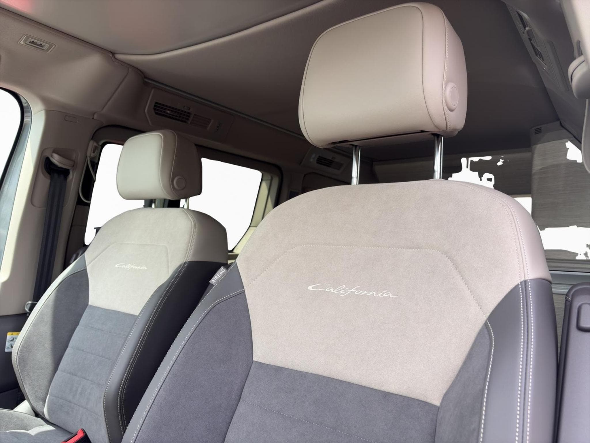 VW California Ocean (2026) - Photo 8