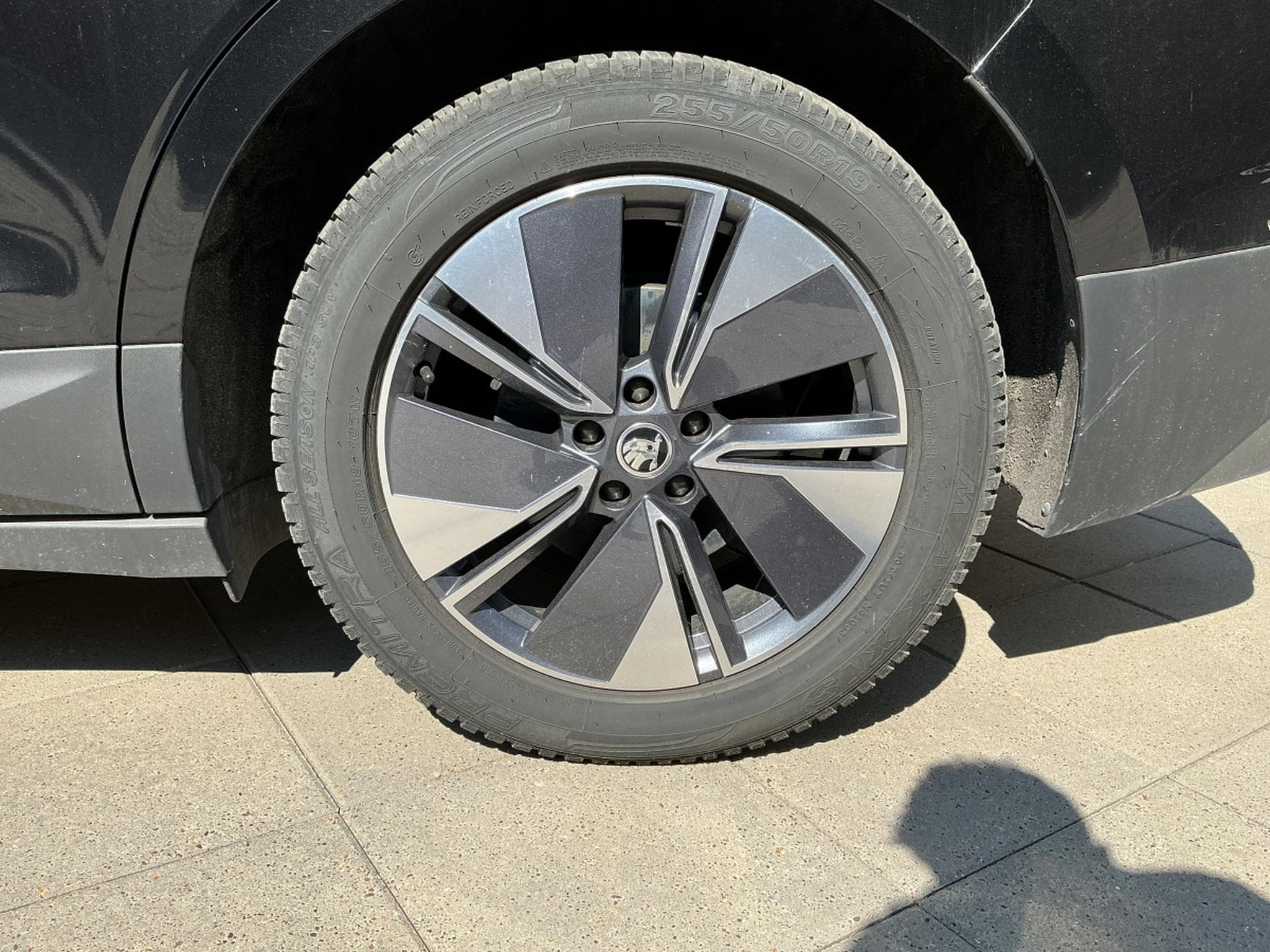 Skoda Enyaq 85X AWD (2025) - Photo 18