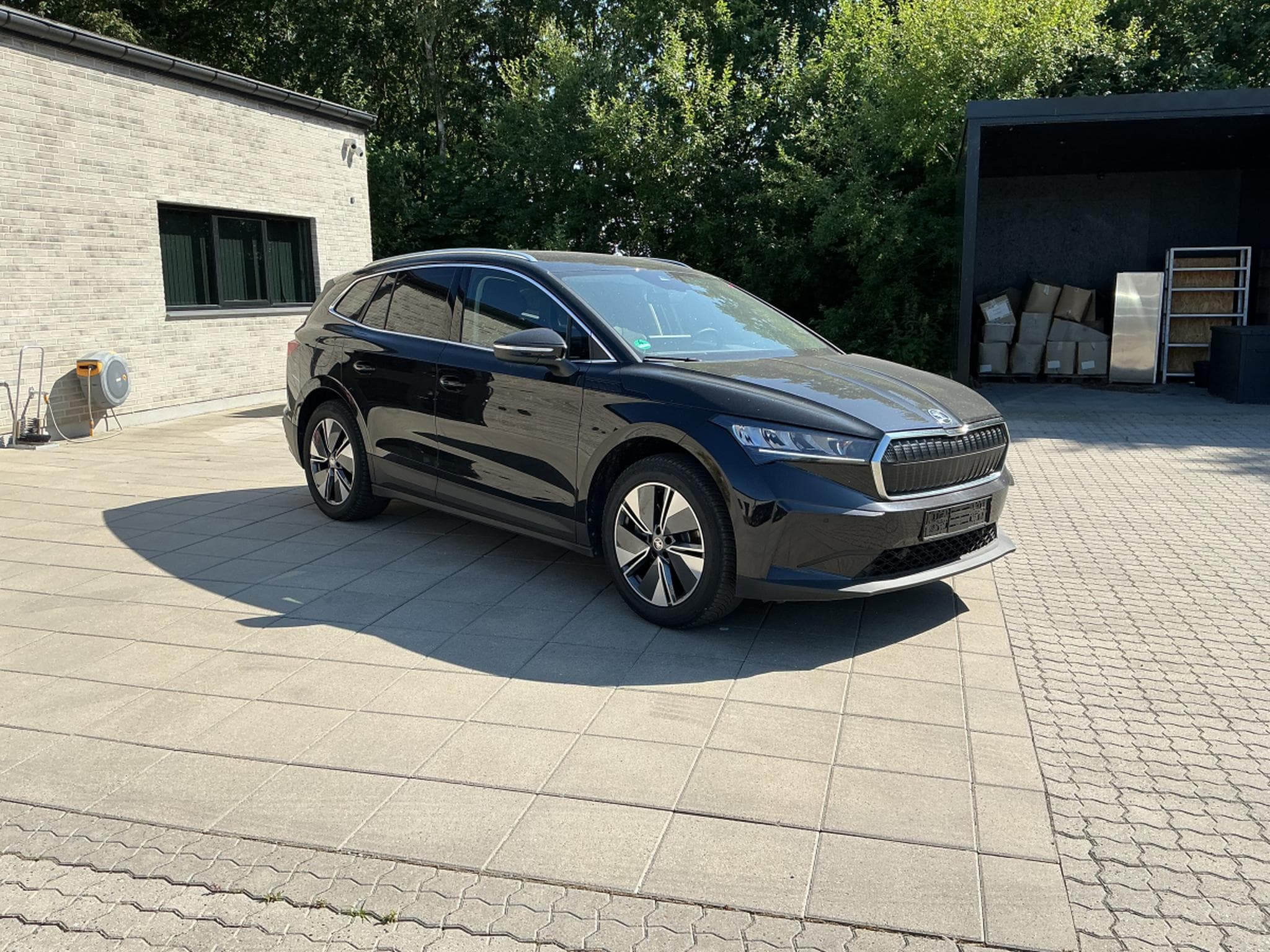Skoda Enyaq 85X AWD (2025) - Photo 2