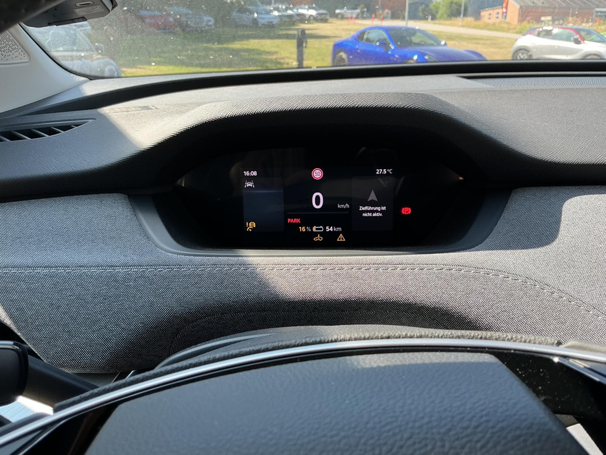Skoda Enyaq 85X AWD (2025) - Photo 7
