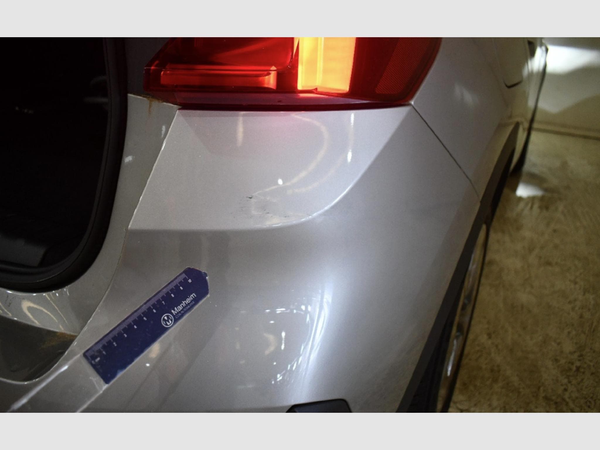 Bmw iX1 xDrive30 (2023) - Photo 10