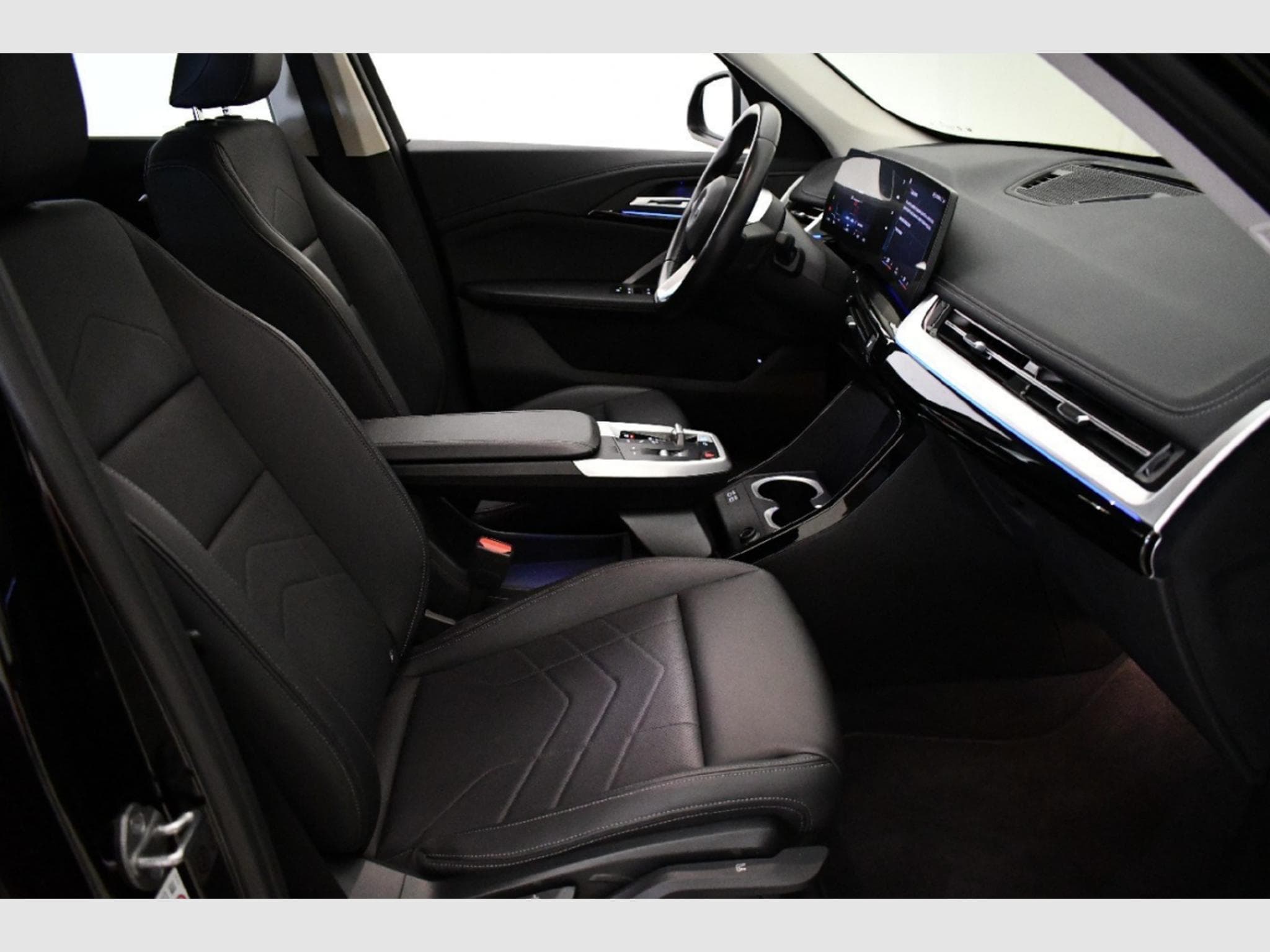 Bmw iX1 xDrive30 (2023) - Photo 7