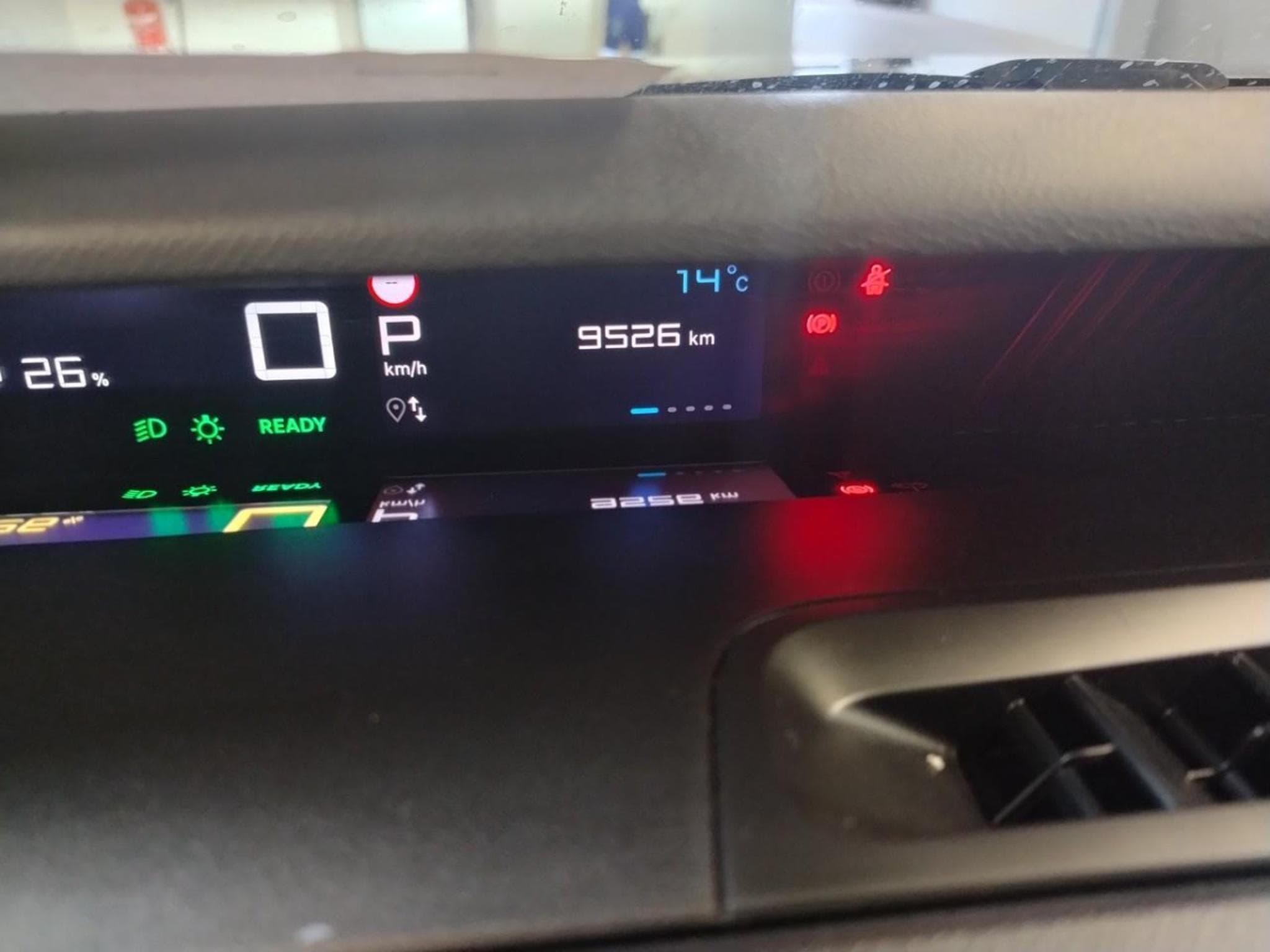 Citroen C3 Max 45 kWh *Roof in car colour (2025) - Photo 13