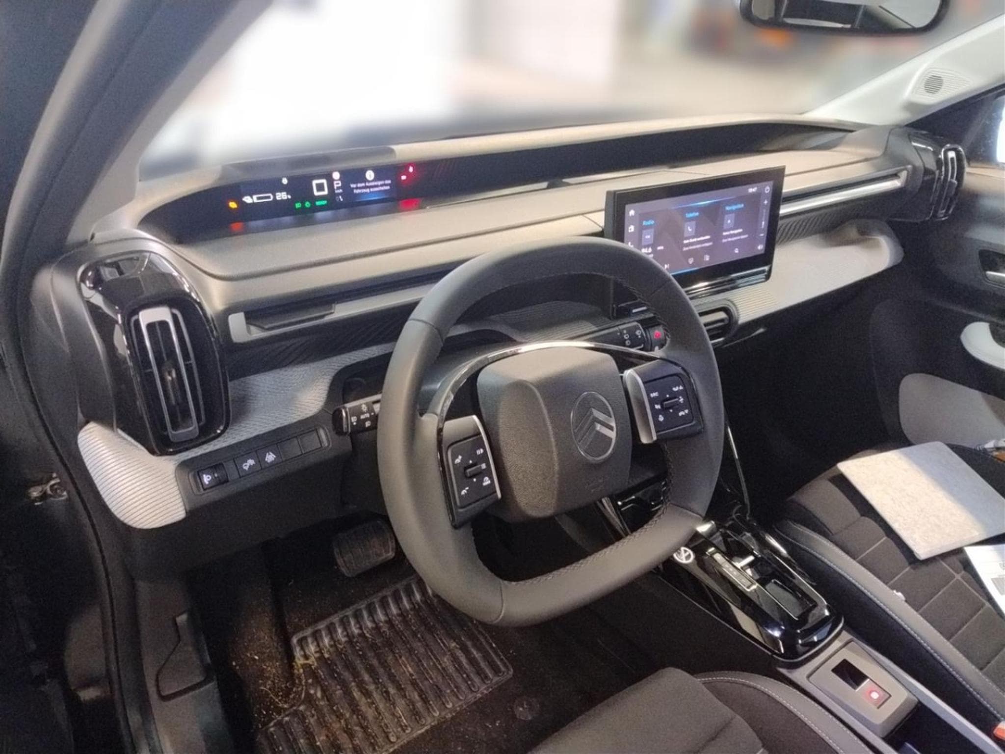 Citroen C3 Max 45 kWh *Roof in car colour (2025) - Photo 9