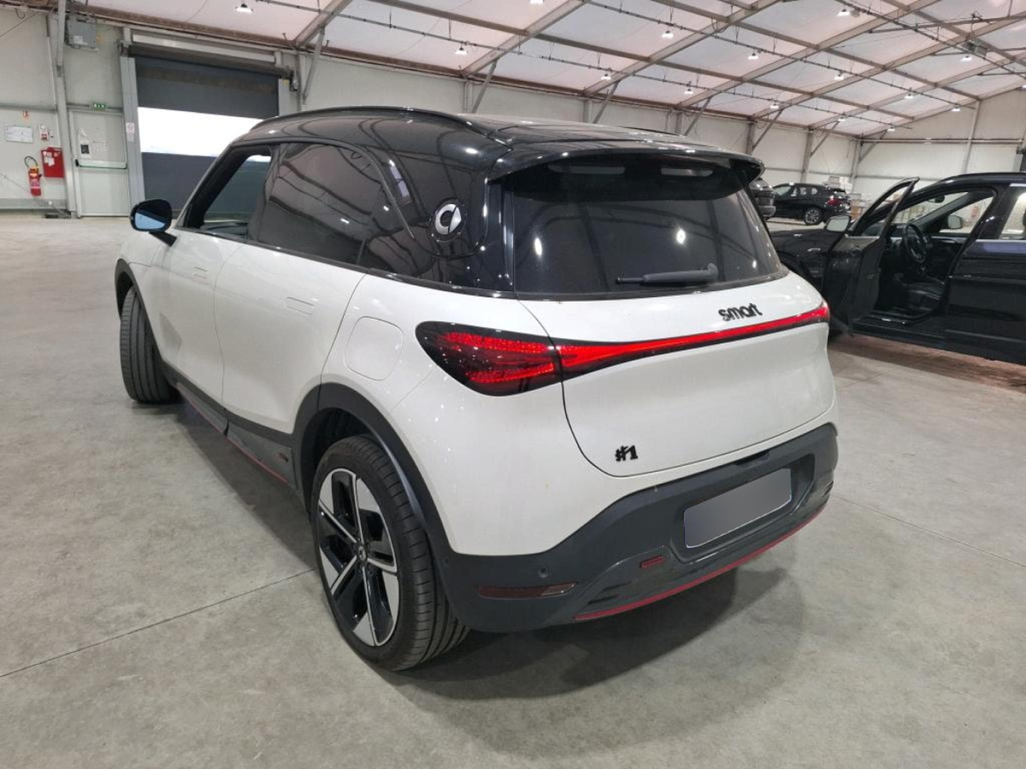 Smart C-Max Brabus AWD (2023) - Photo 3