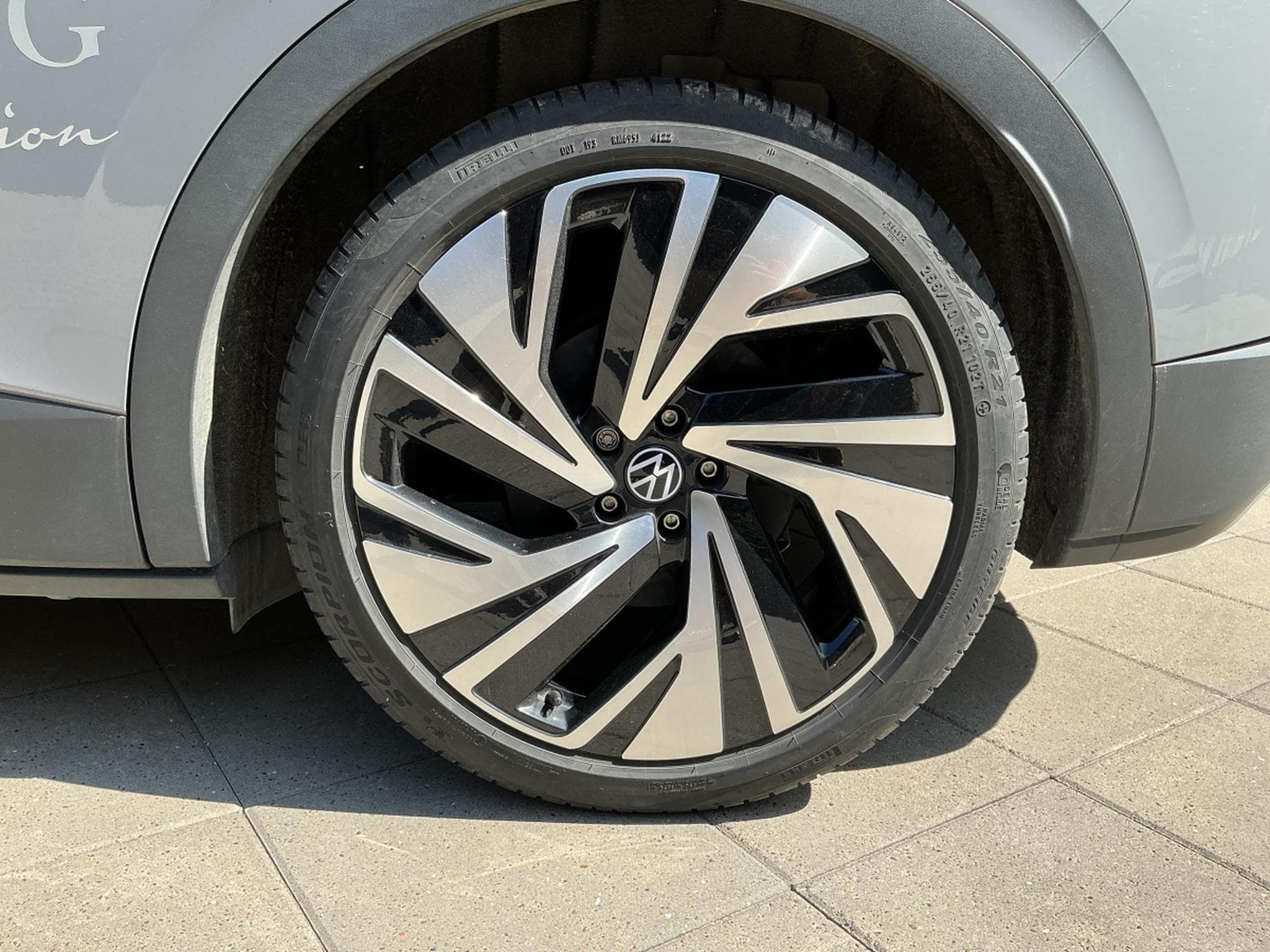 VW ID.4 Pro Performance (2024) - Photo 17