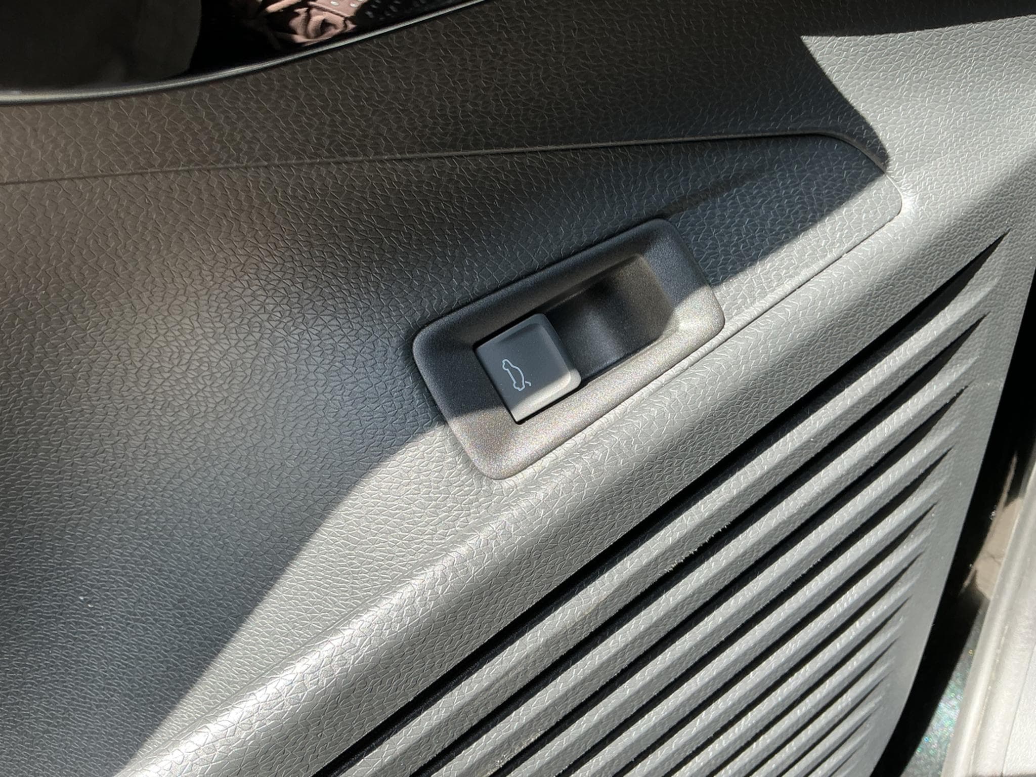 VW ID.4 GTX (2023) - Photo 15