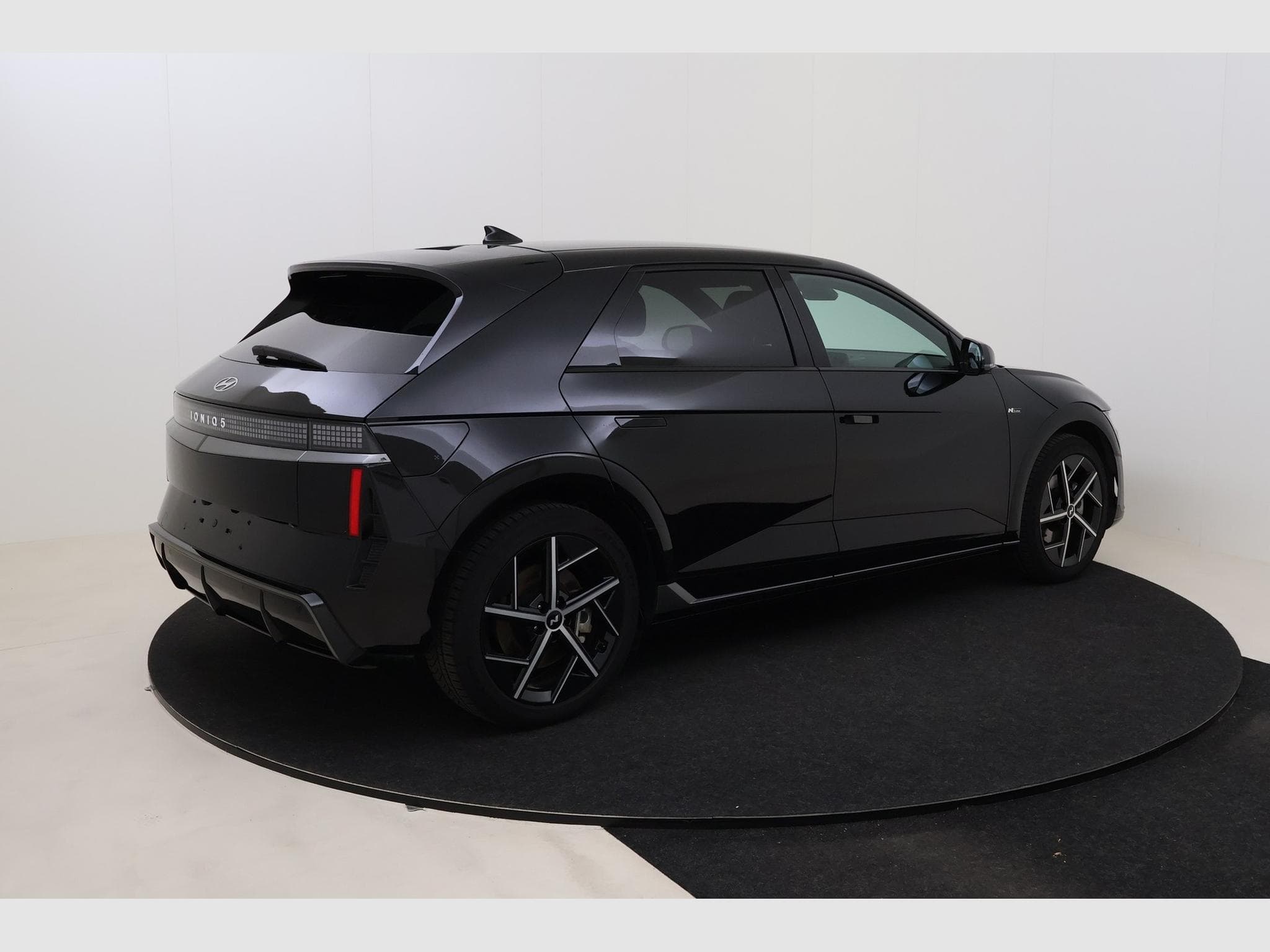 Hyundai IONIQ 5 Core Plus N-Line (2025) - Photo 5