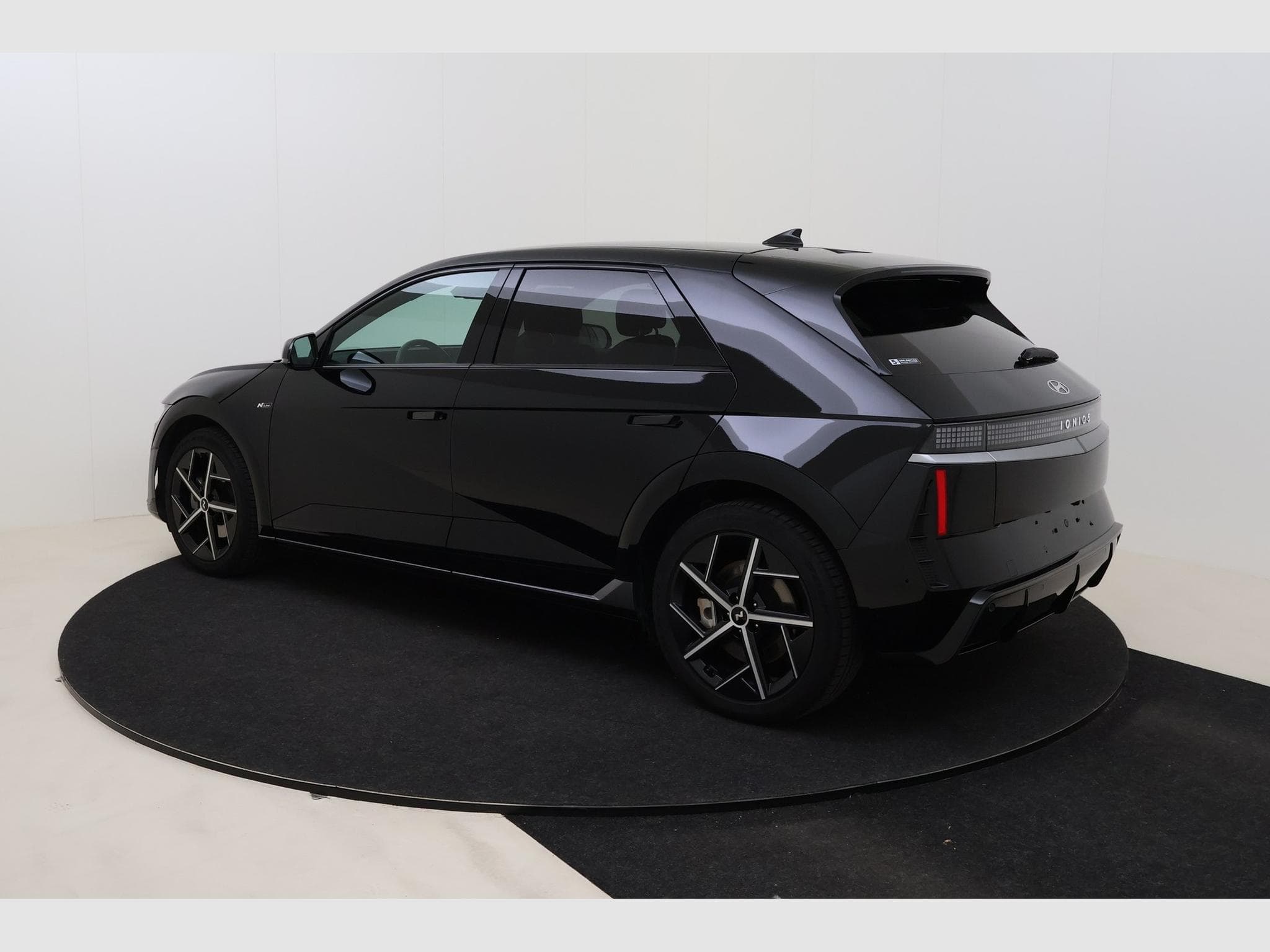 Hyundai IONIQ 5 Core Plus N-Line (2025) - Photo 8