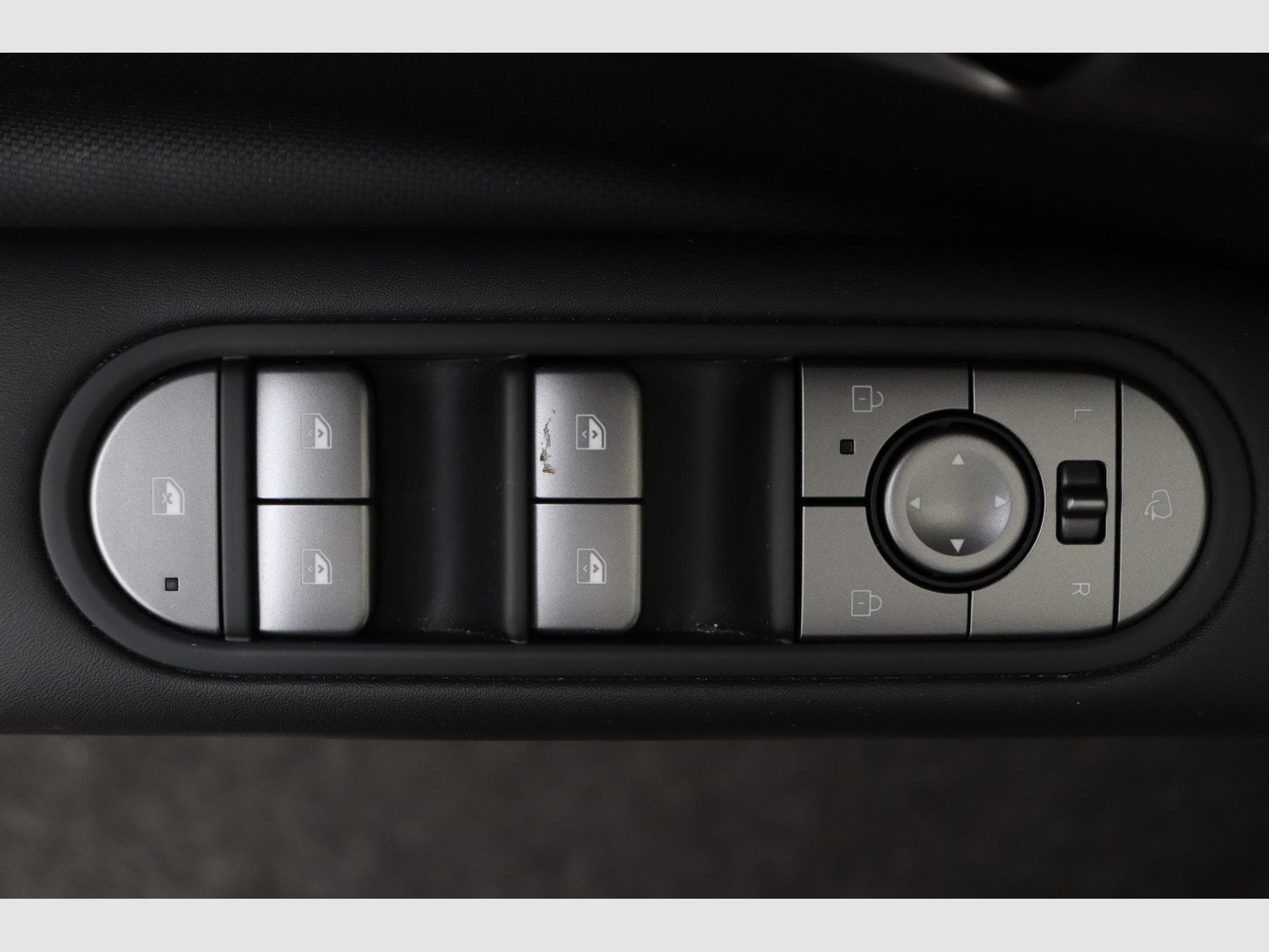 Hyundai IONIQ 5 Core Plus (2025) - Photo 17