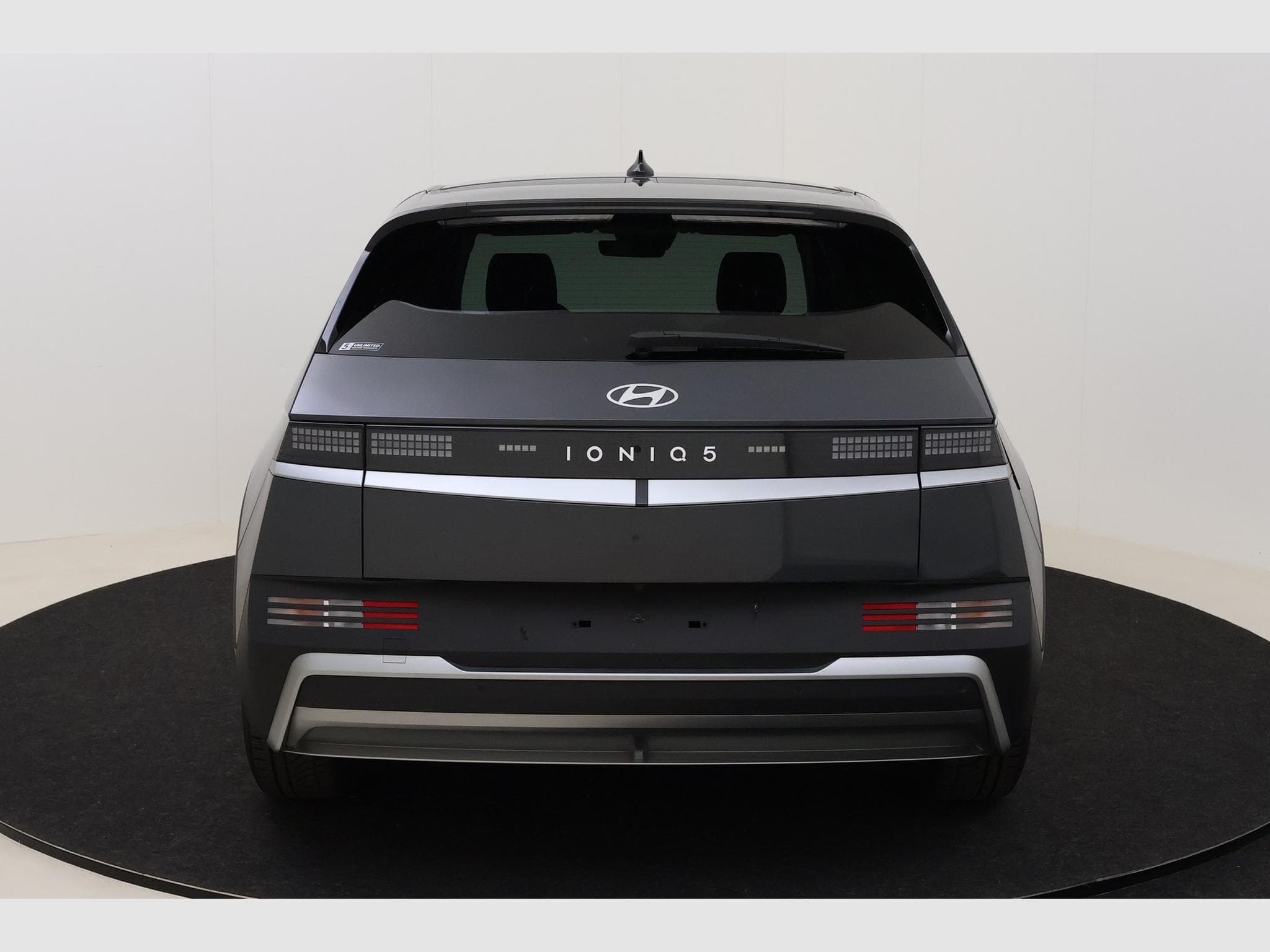Hyundai IONIQ 5 Core Plus (2025) - Photo 7