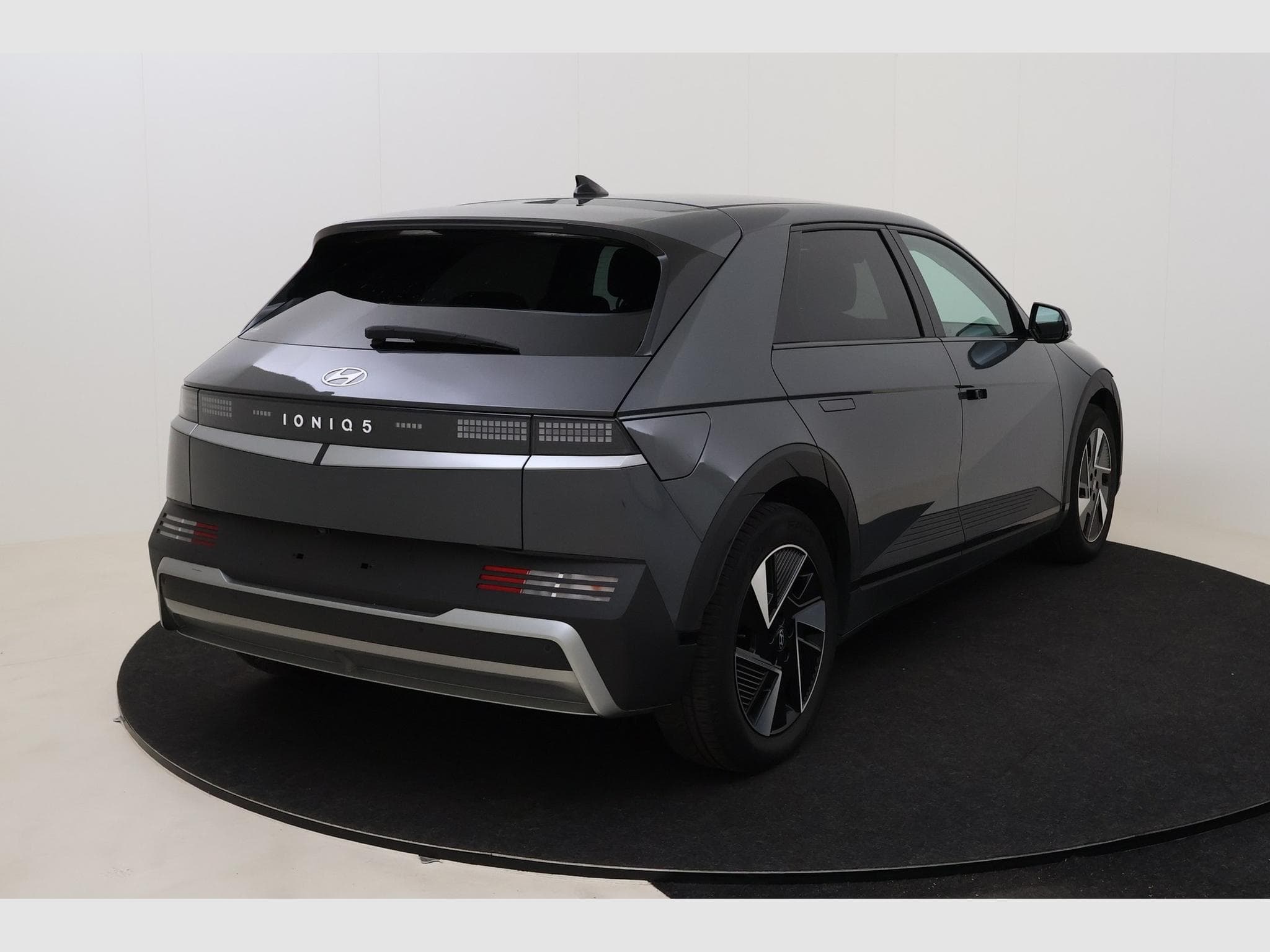 Hyundai IONIQ 5 Core Plus (2025) - Photo 6