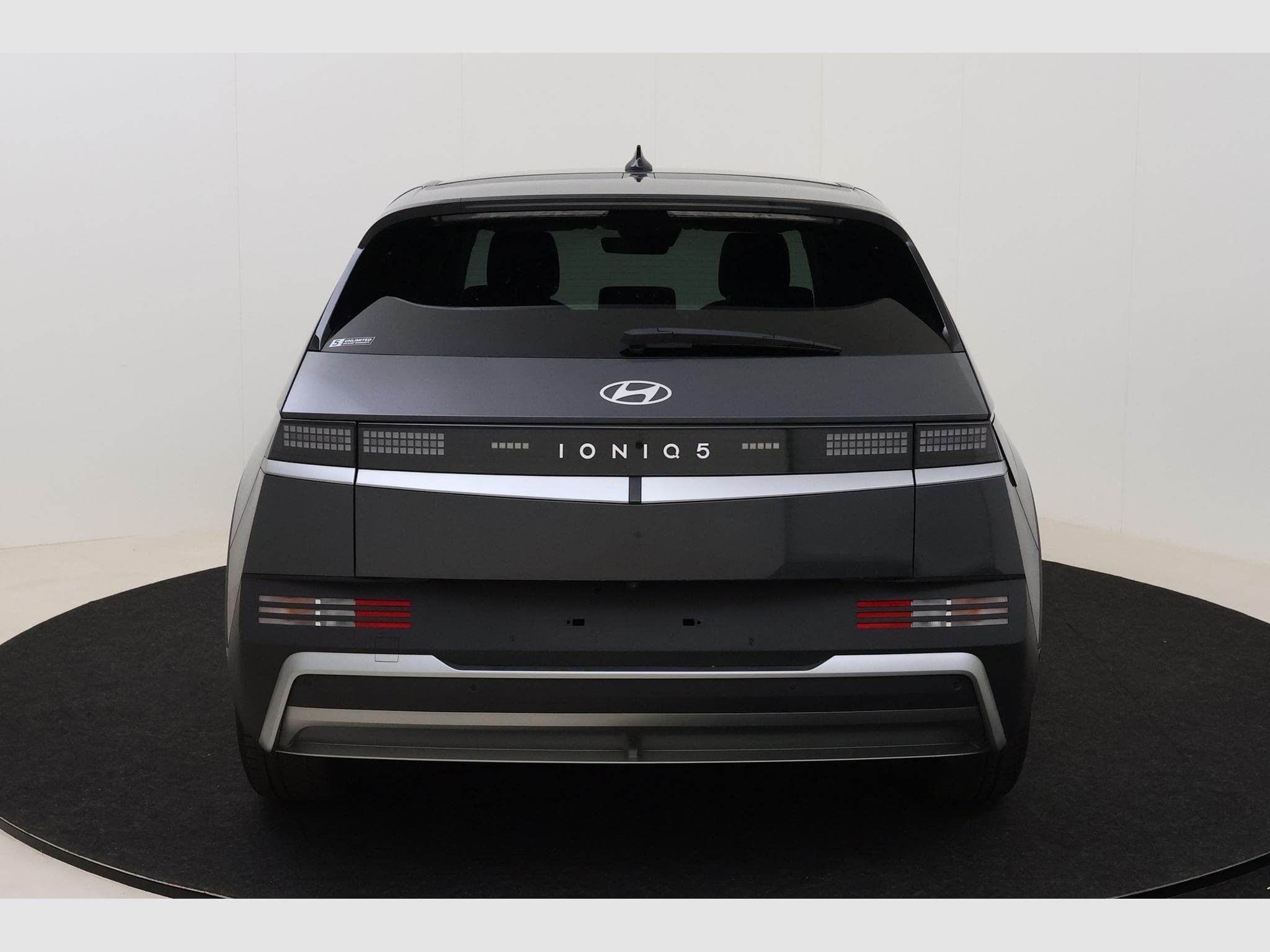 Hyundai IONIQ 5 Core Plus (2025) - Photo 7