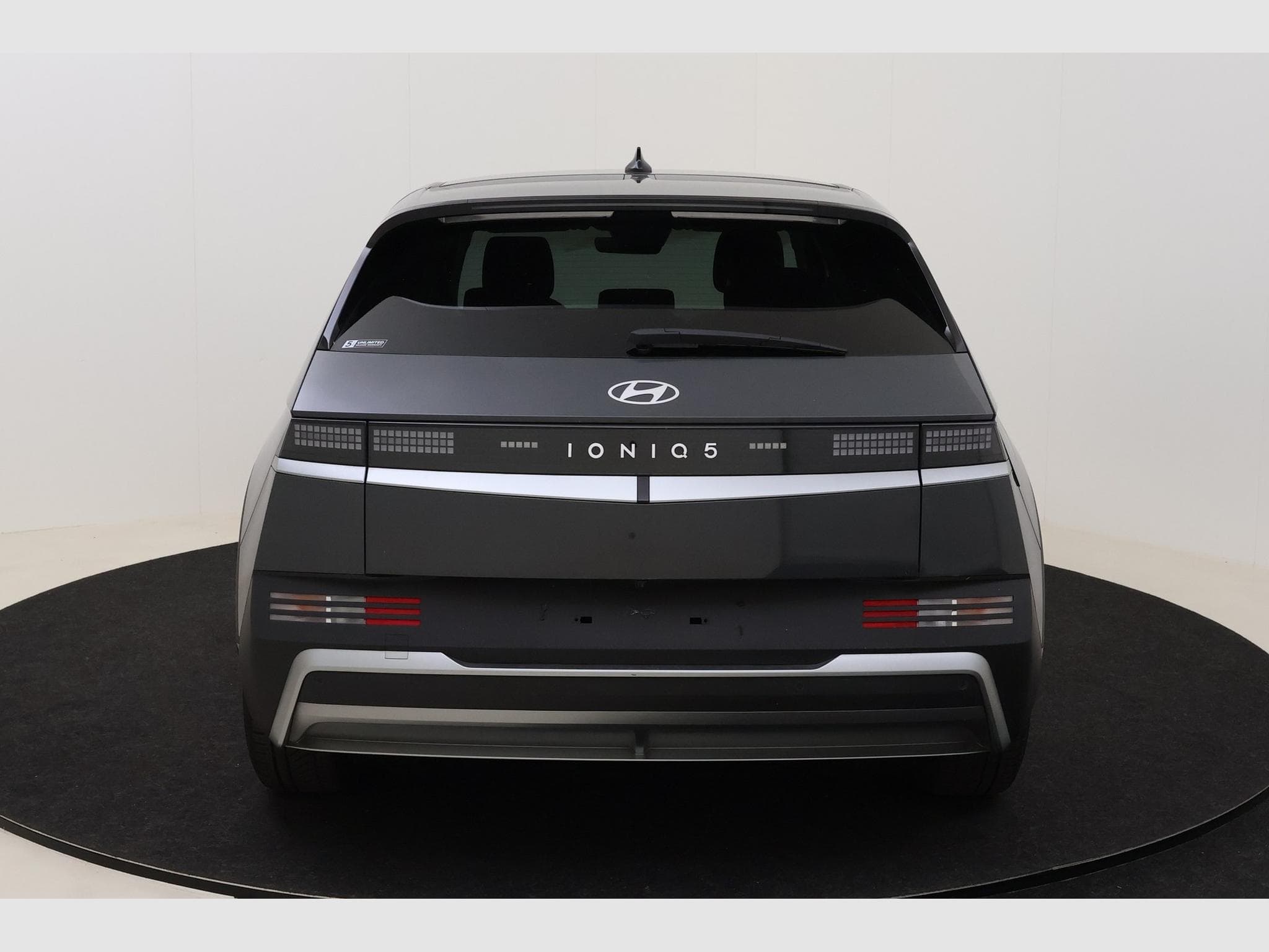 Hyundai IONIQ 5 Core Plus (2025) - Photo 7