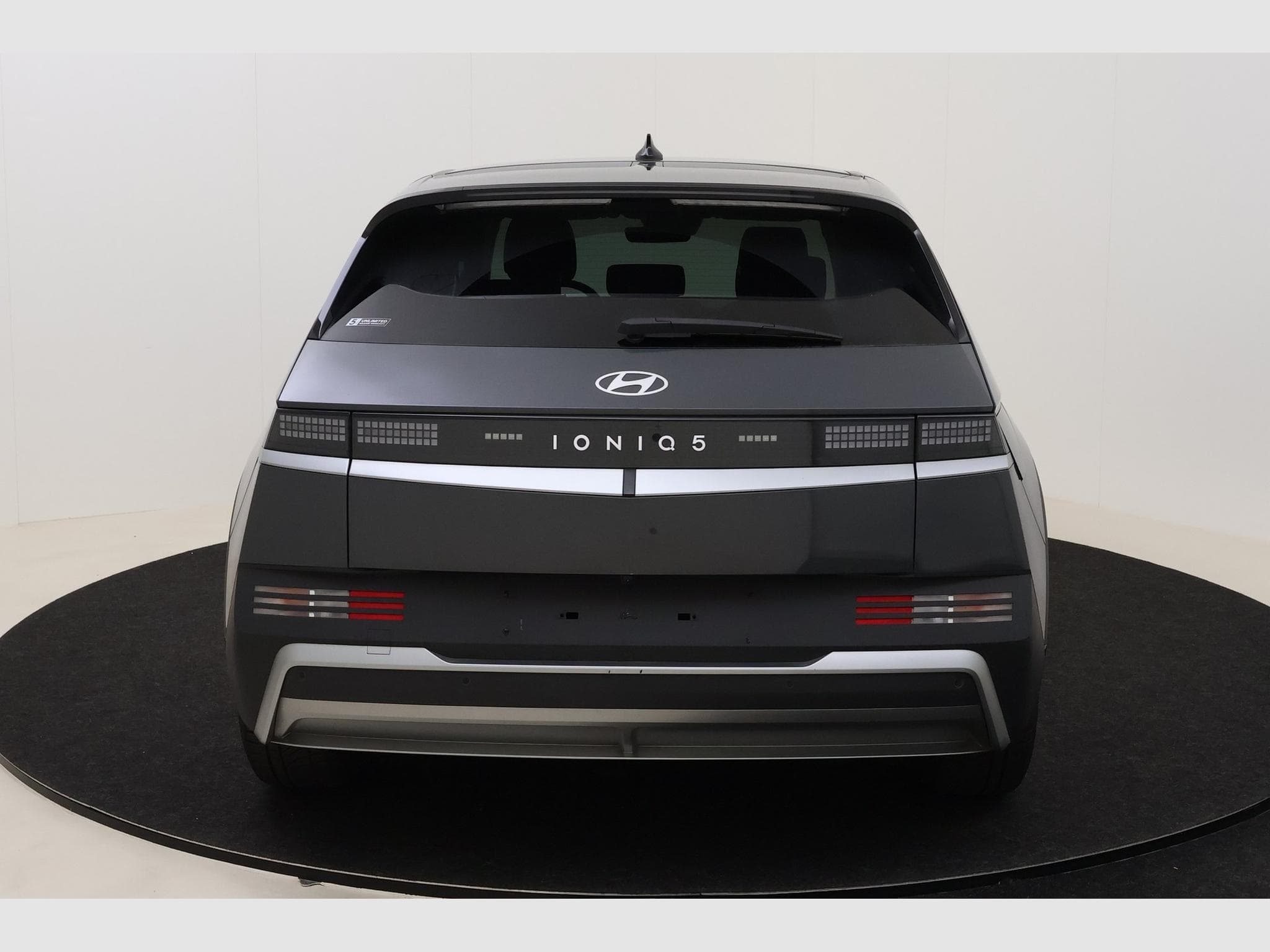 Hyundai IONIQ 5 Core Plus (2025) - Photo 7