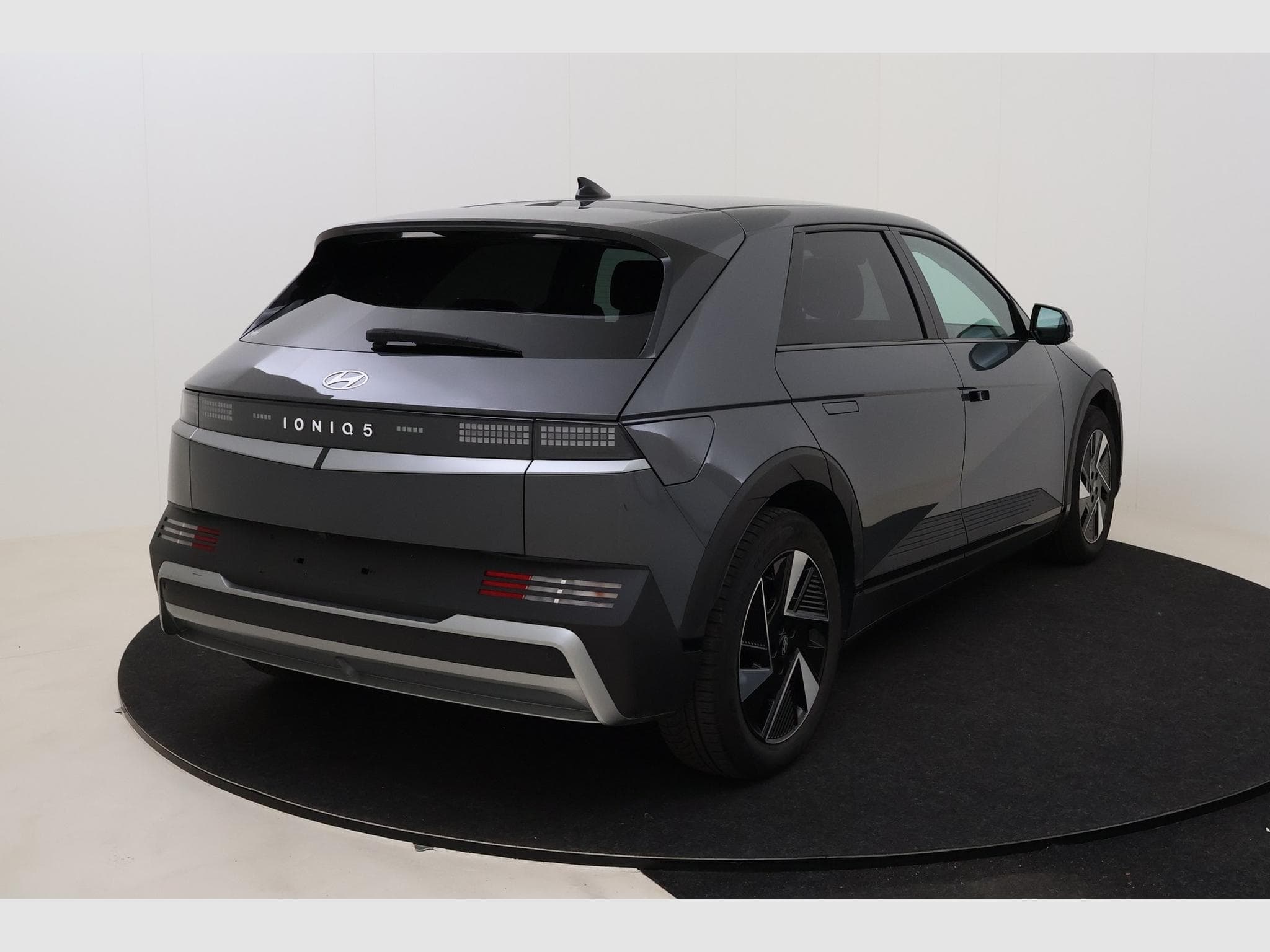 Hyundai IONIQ 5 Core Plus (2025) - Photo 6