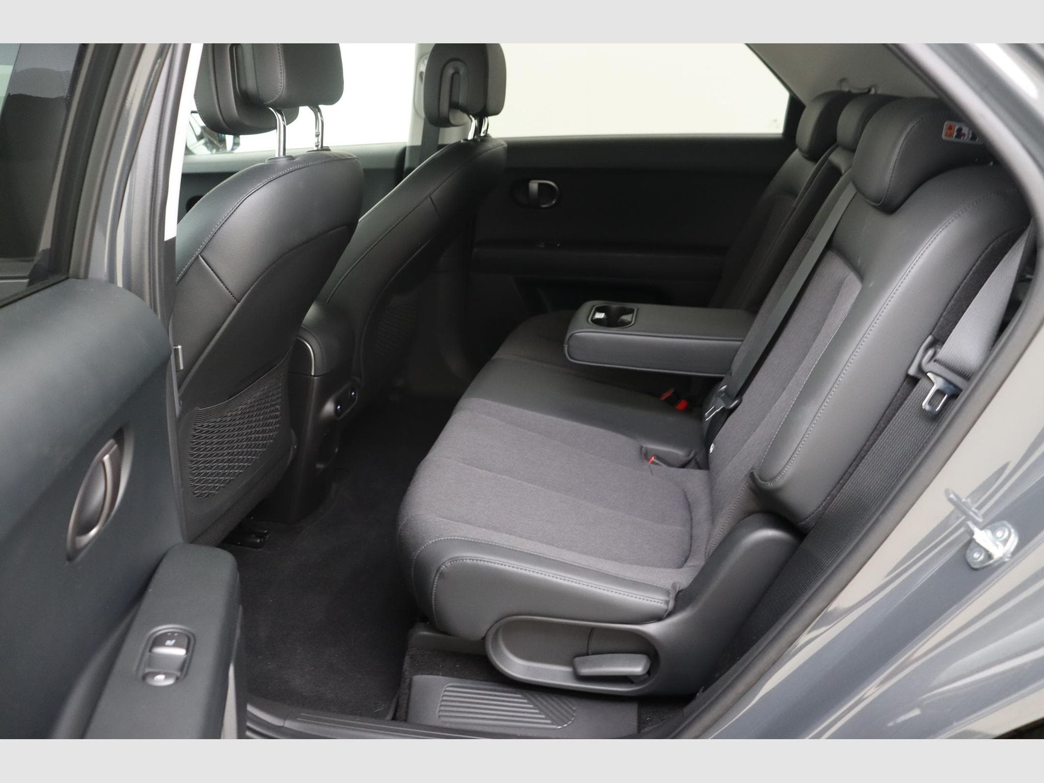 Hyundai IONIQ 5 Core Plus (2025) - Photo 14