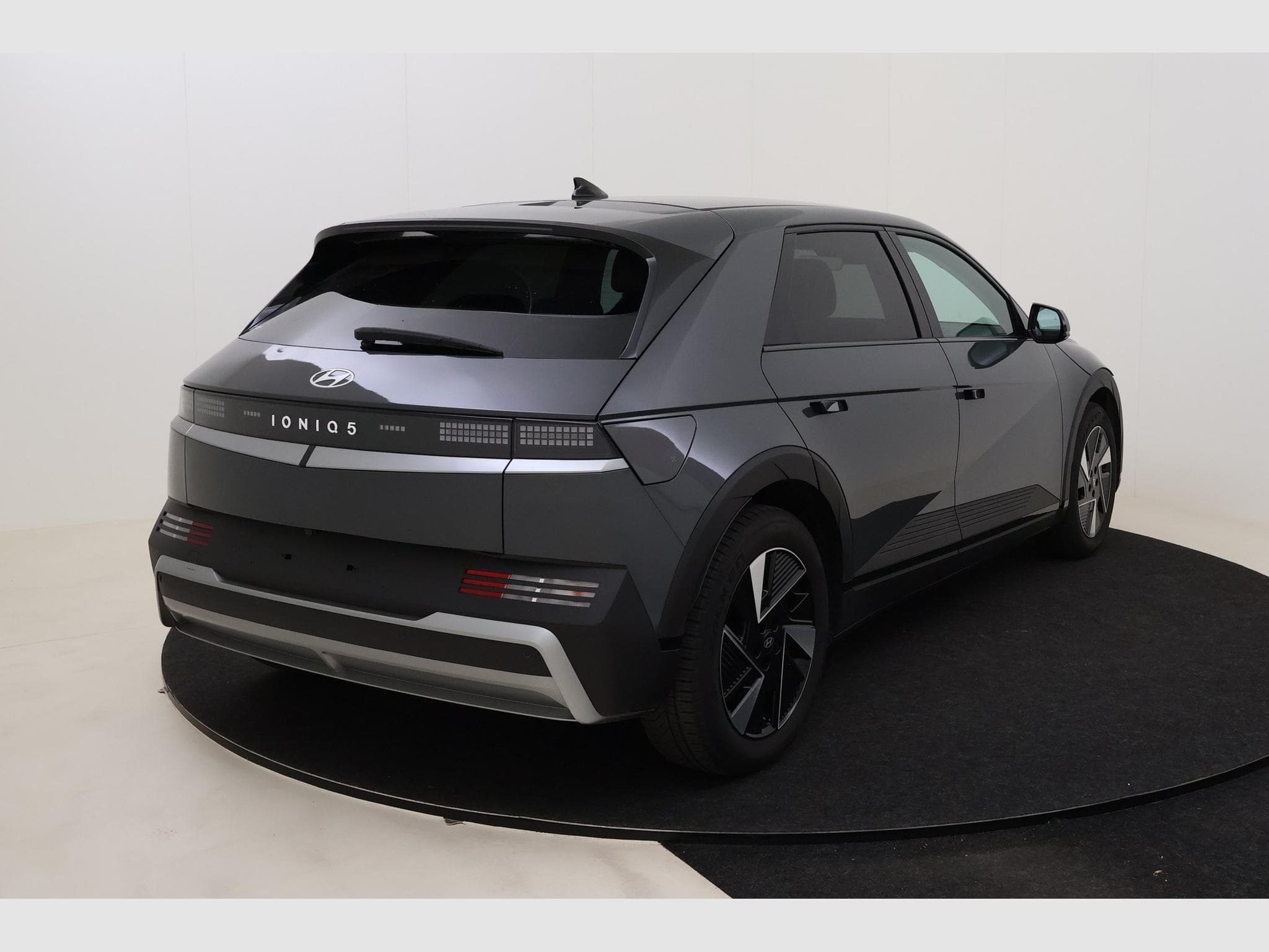 Hyundai IONIQ 5 Core Plus (2025) - Photo 6