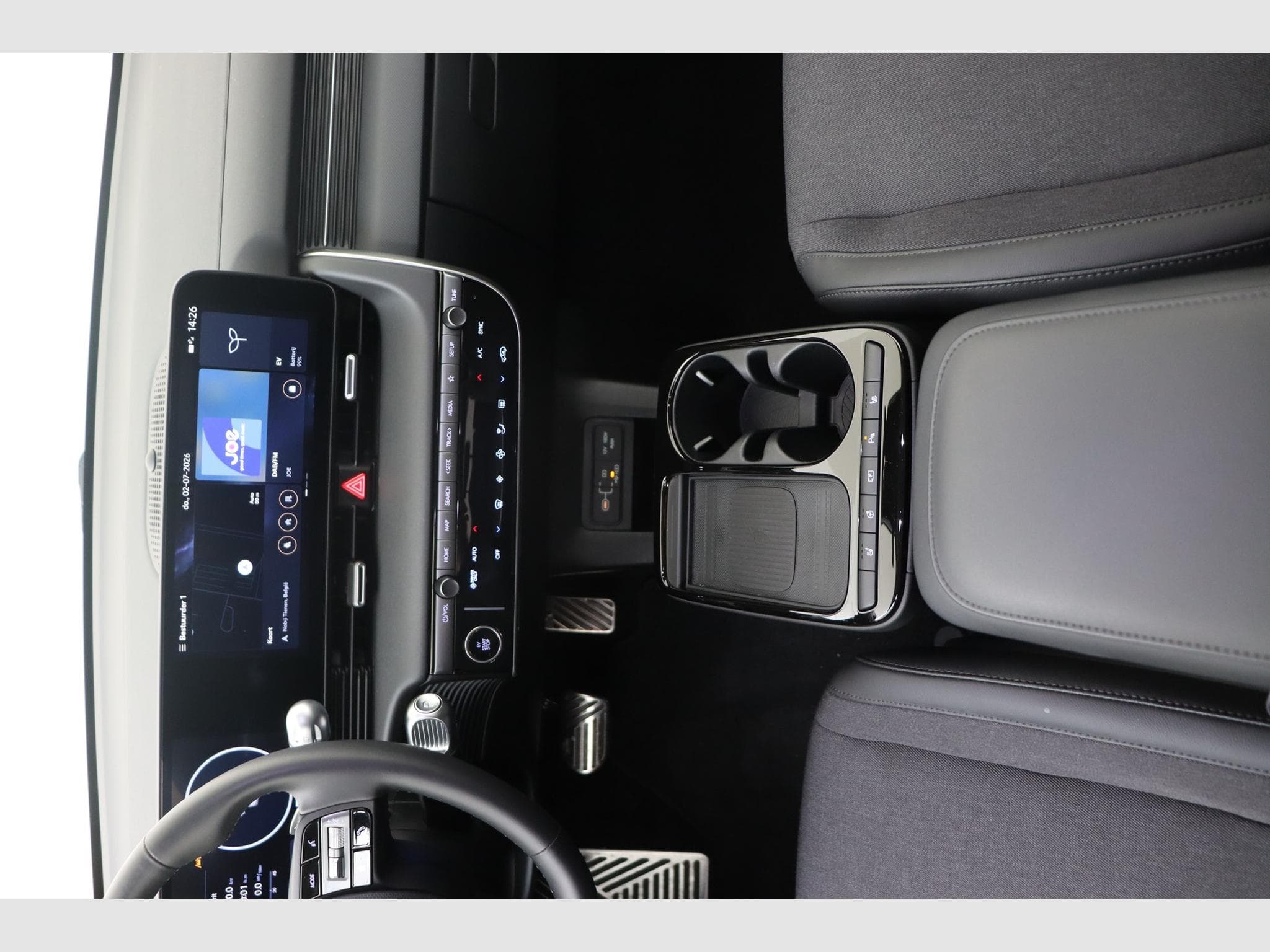 Hyundai IONIQ 5 Core Plus (2025) - Photo 12