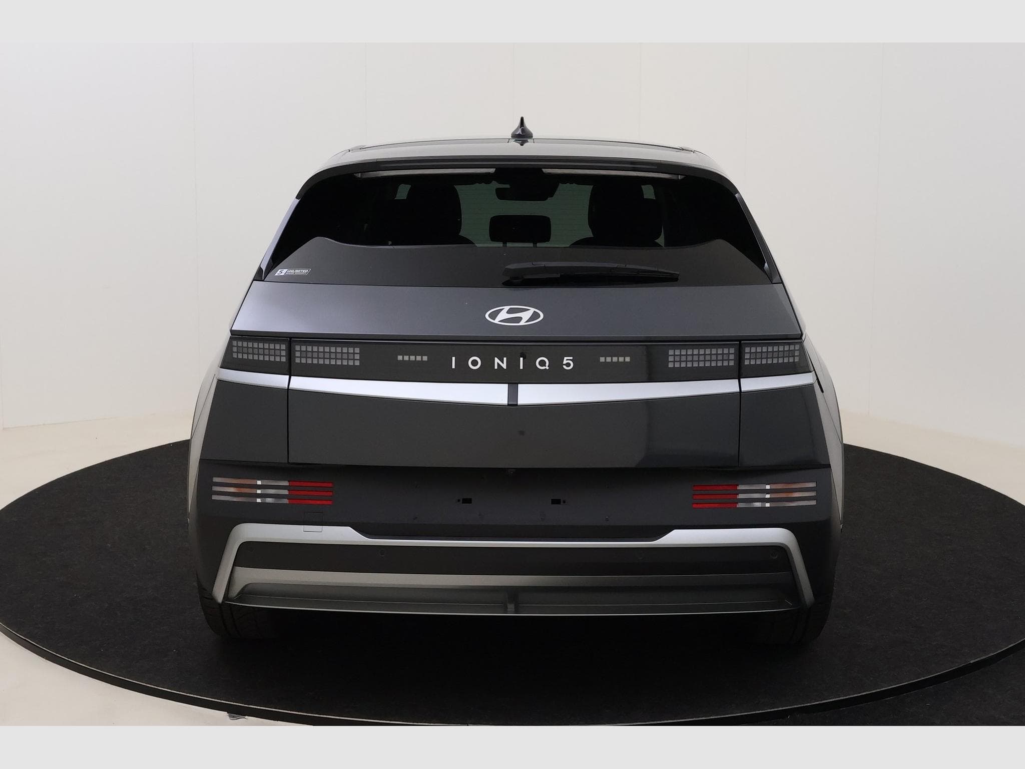 Hyundai IONIQ 5 Core Plus (2025) - Photo 7