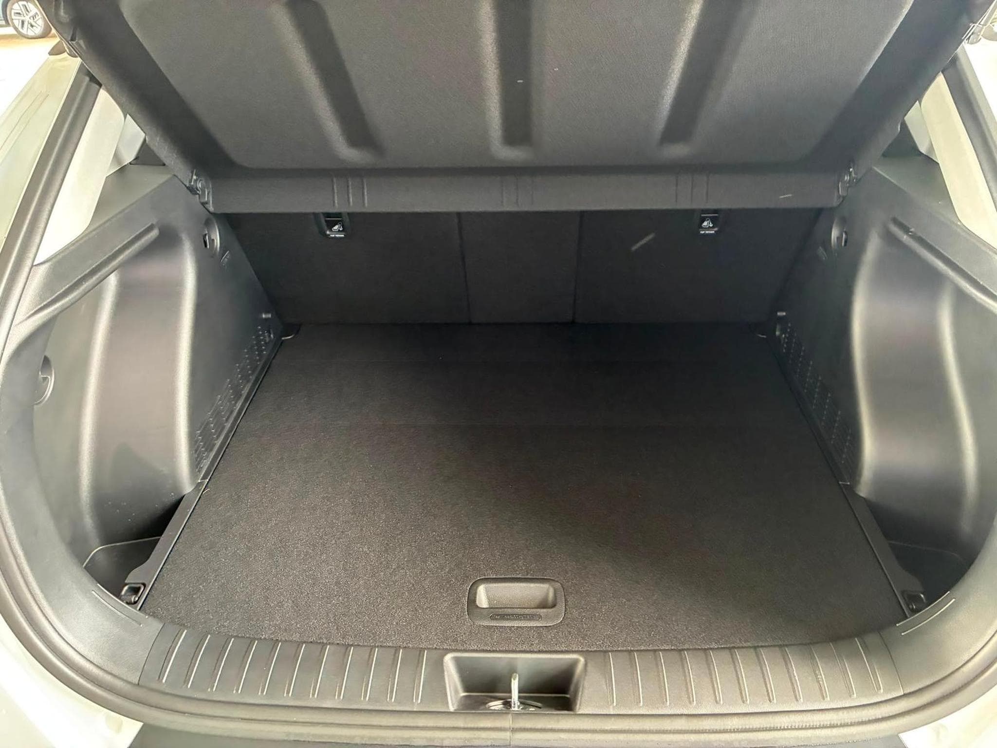 Hyundai Kona Trend Line HEV (SX2) (2025) - Photo 8