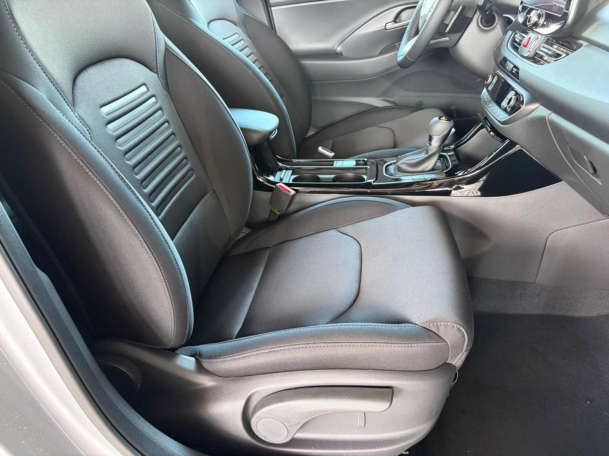 Hyundai i30 Comfort Plus Kombi (2025) - Photo 9