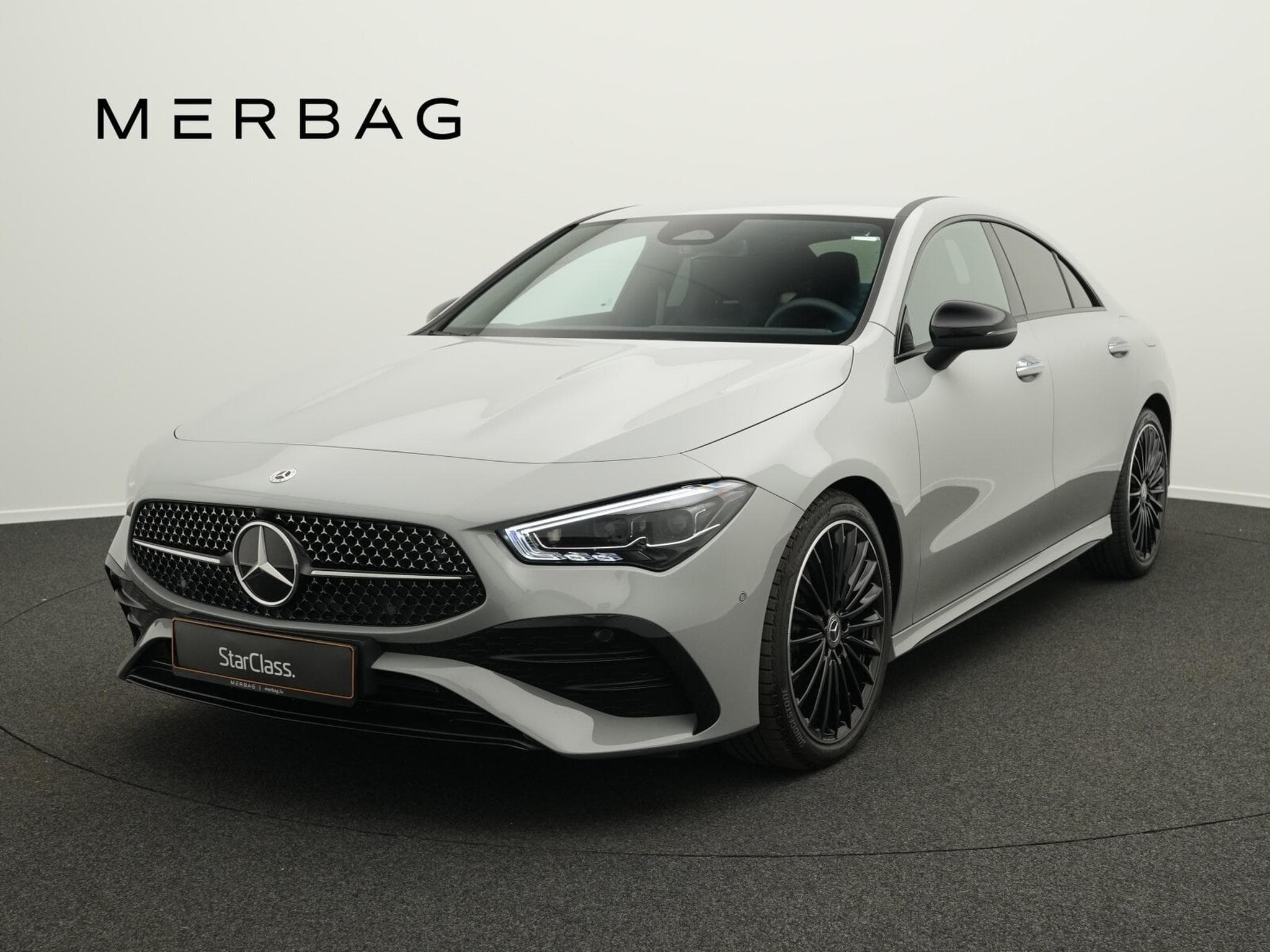 Mercedes CLA 200 d AMG-Line Cpe Multi+Kamera+Night+19" (2025) - Photo 1