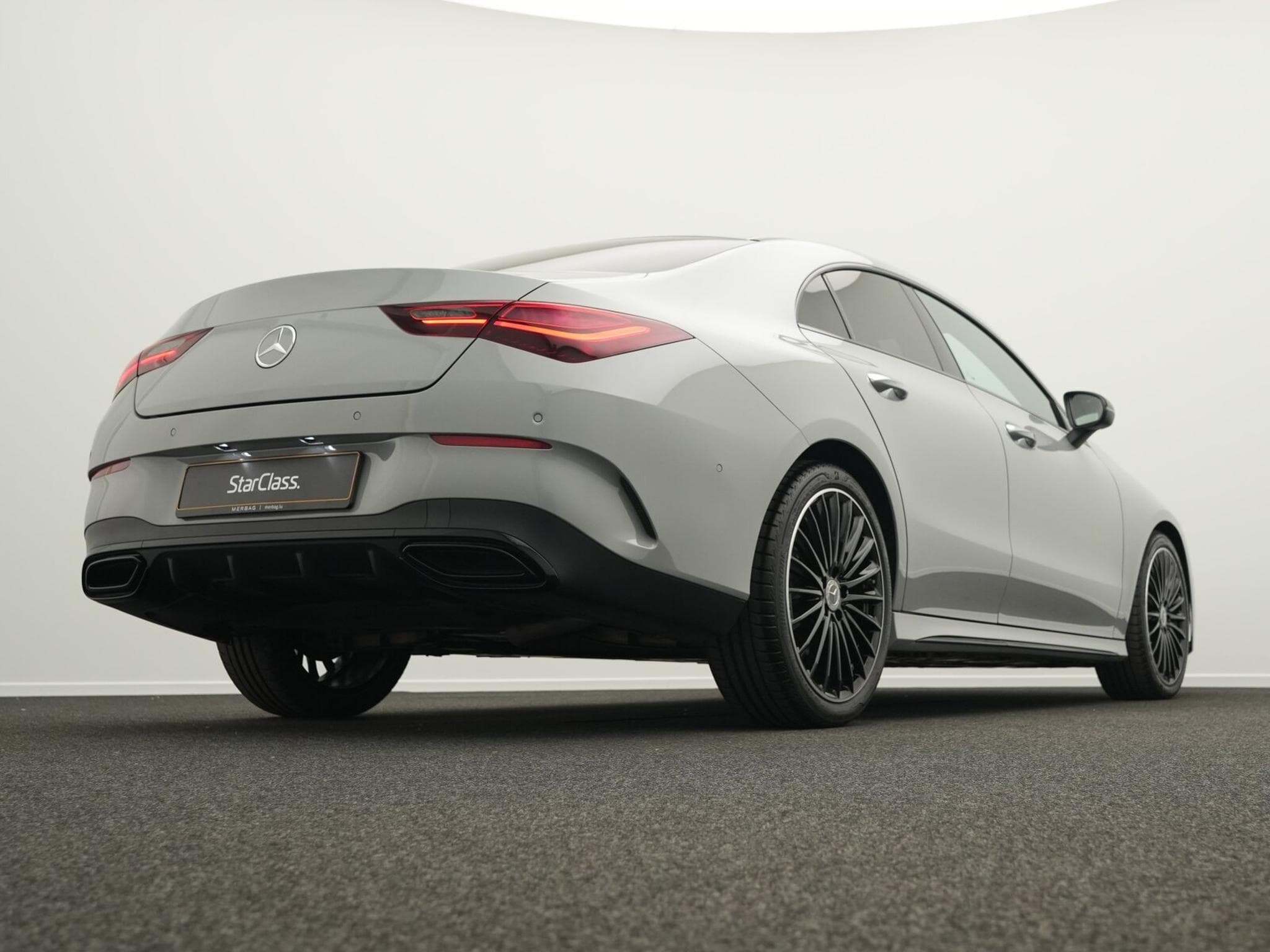 Mercedes CLA 200 d AMG-Line Cpe Multi+Kamera+Night+19" (2025) - Photo 9