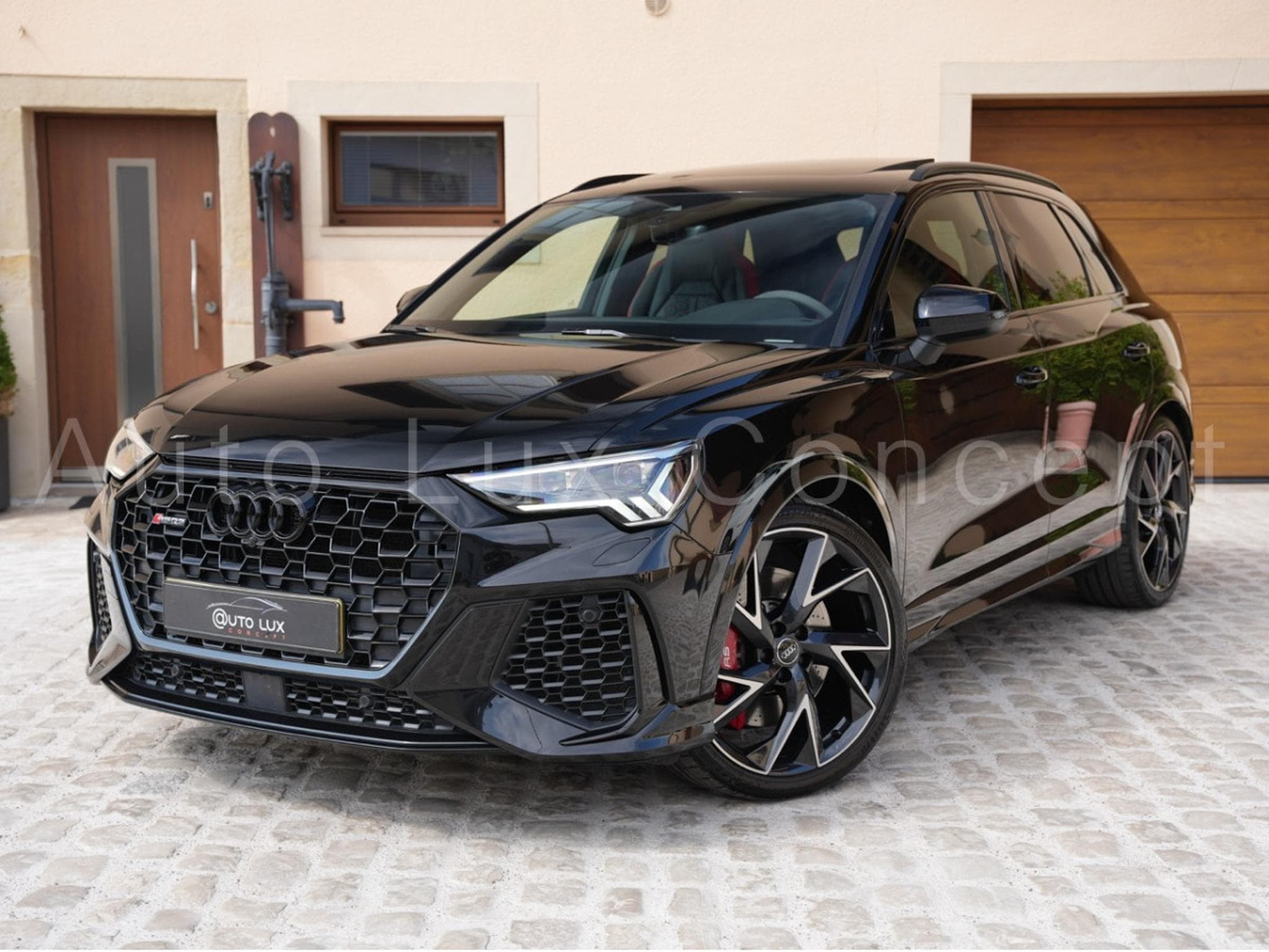 Audi RSQ3 2.5 TFSI quattro S tronic (2020) - Photo 1