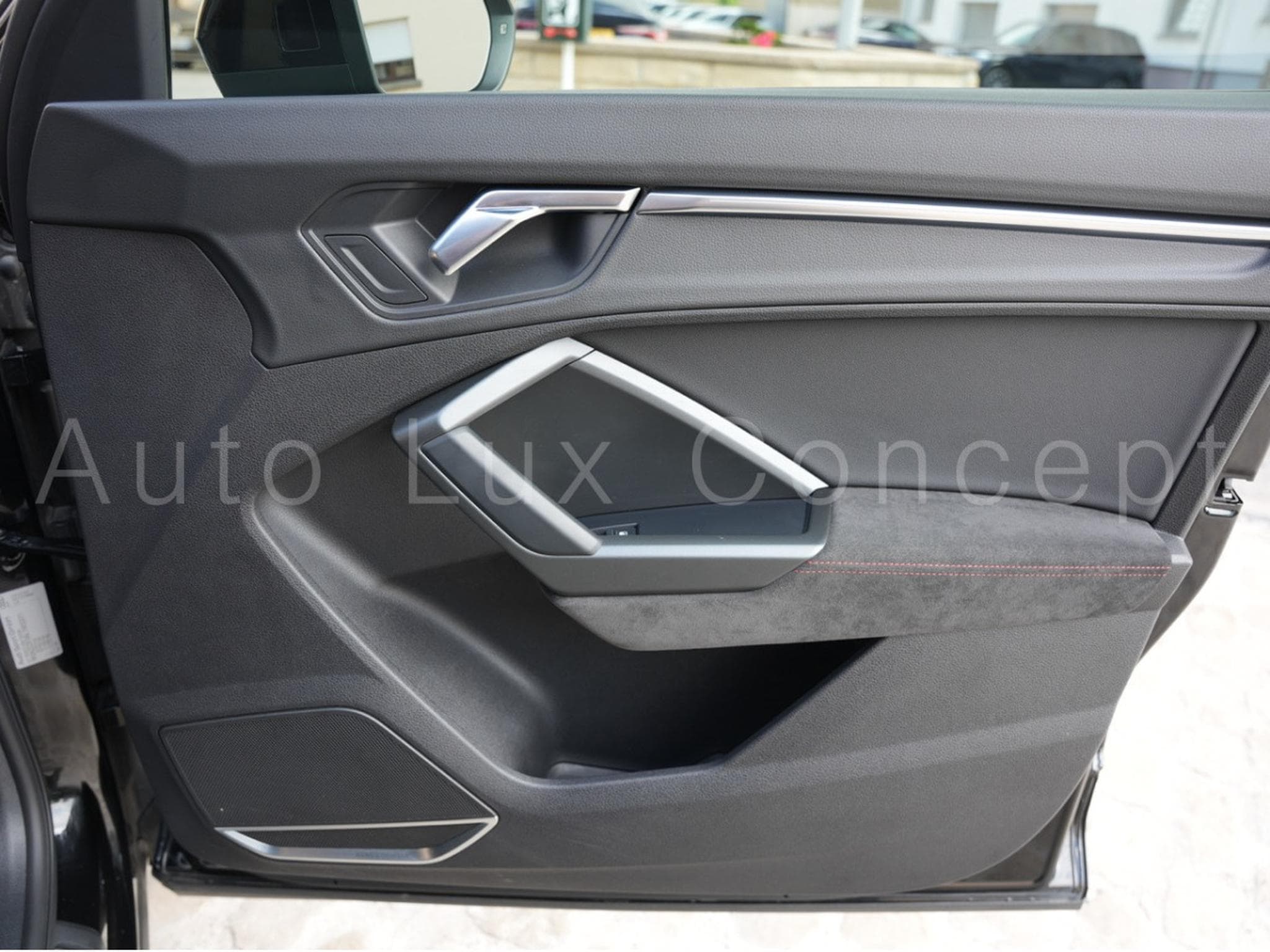 Audi RSQ3 2.5 TFSI quattro S tronic (2020) - Photo 26