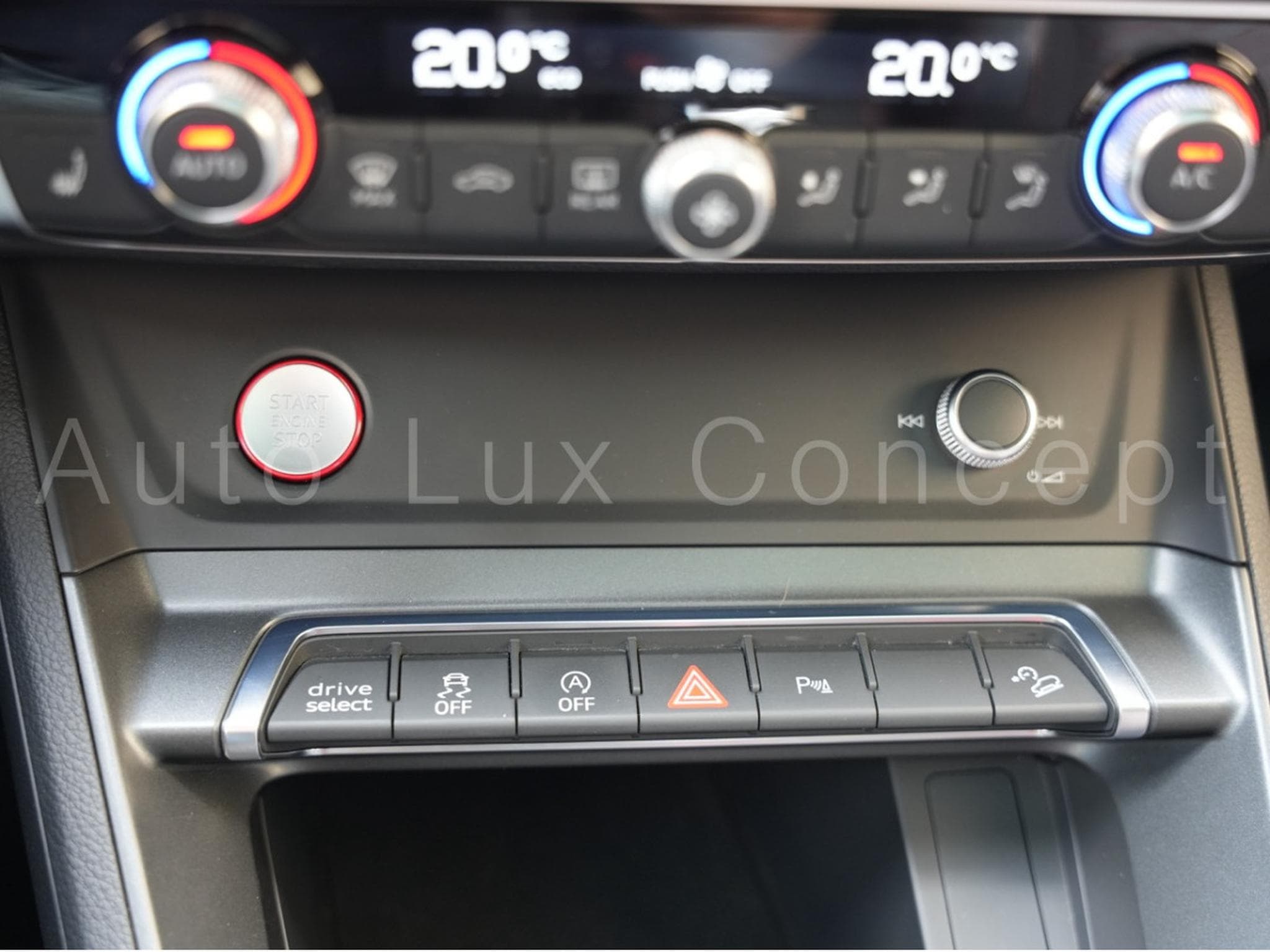 Audi RSQ3 2.5 TFSI quattro S tronic (2020) - Photo 30