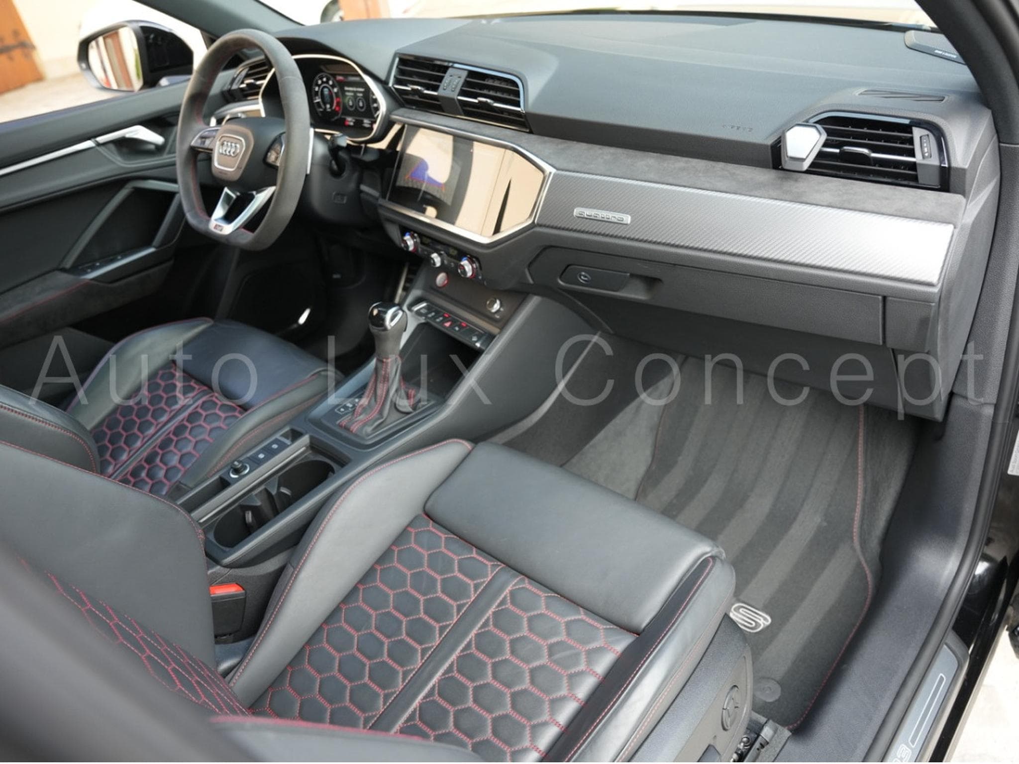 Audi RSQ3 2.5 TFSI quattro S tronic (2020) - Photo 6