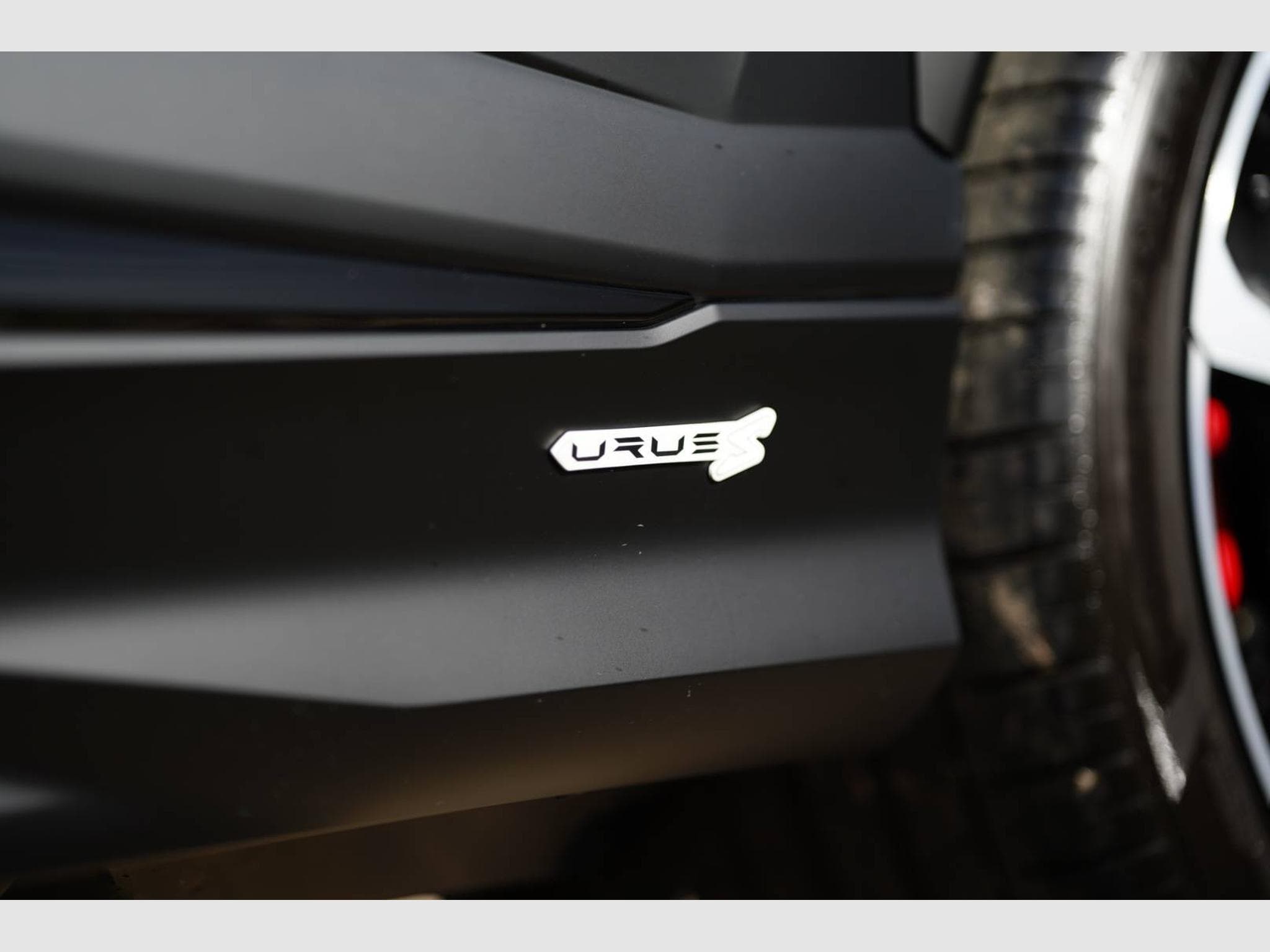 Lamborghini Urus S V8 4.0L 666CH – Configuration exceptionnelle noir mat – 1è (2025) - Photo 18