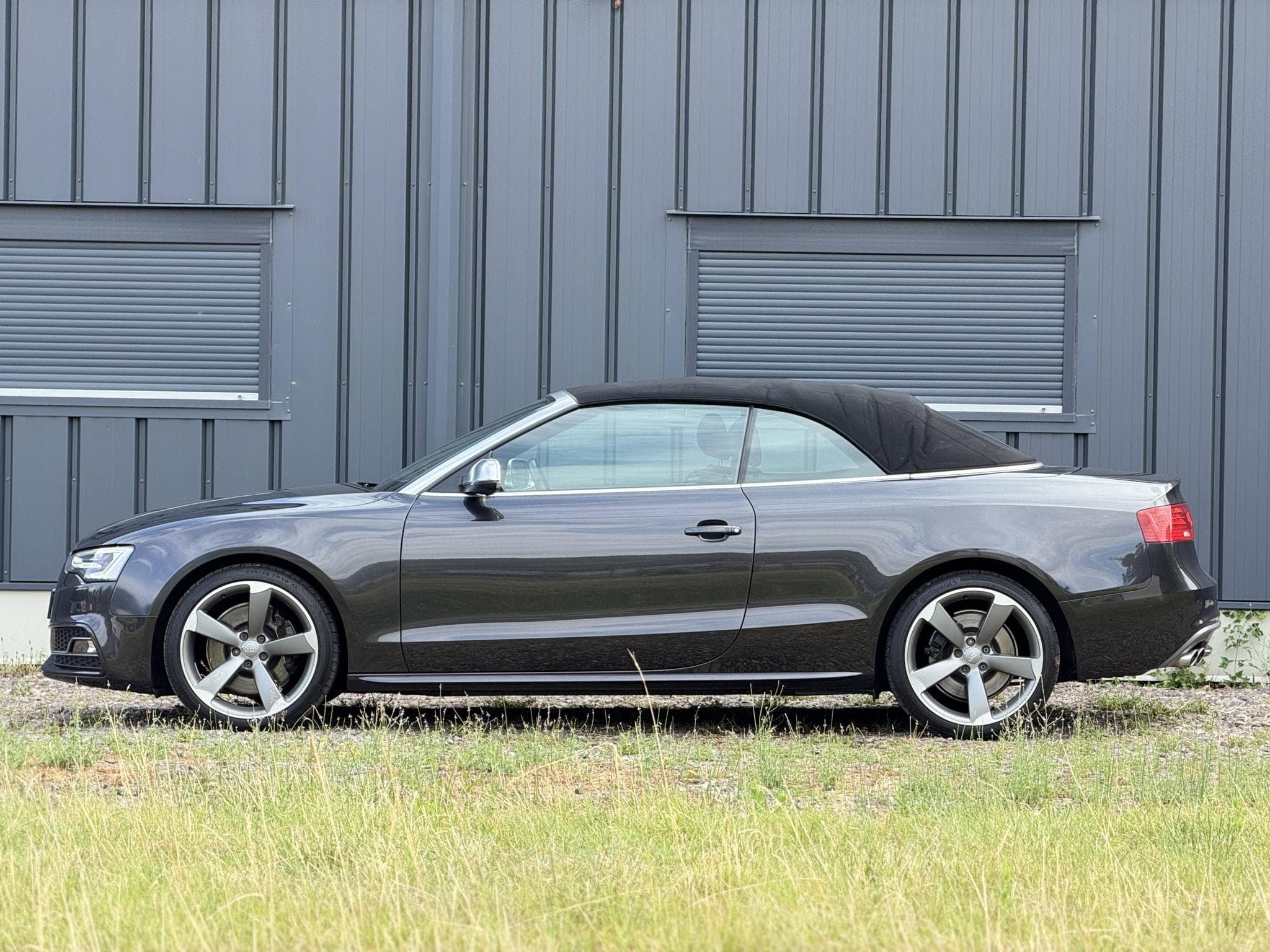 Audi S5 Cabriolet V6 333ch Quattro S tronic / B&O / ACC / Sièges Cli (2013) - Photo 17