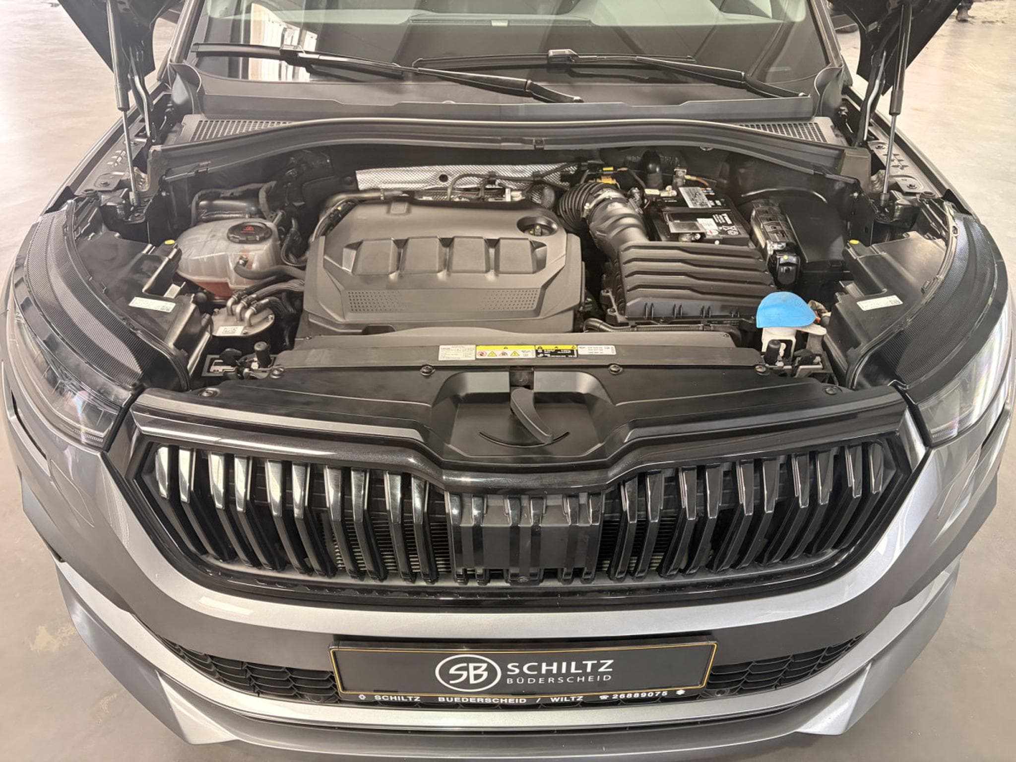 Skoda Kodiaq 2.0 TDi Sport Line 4x4 200 HP (2023) - Photo 11