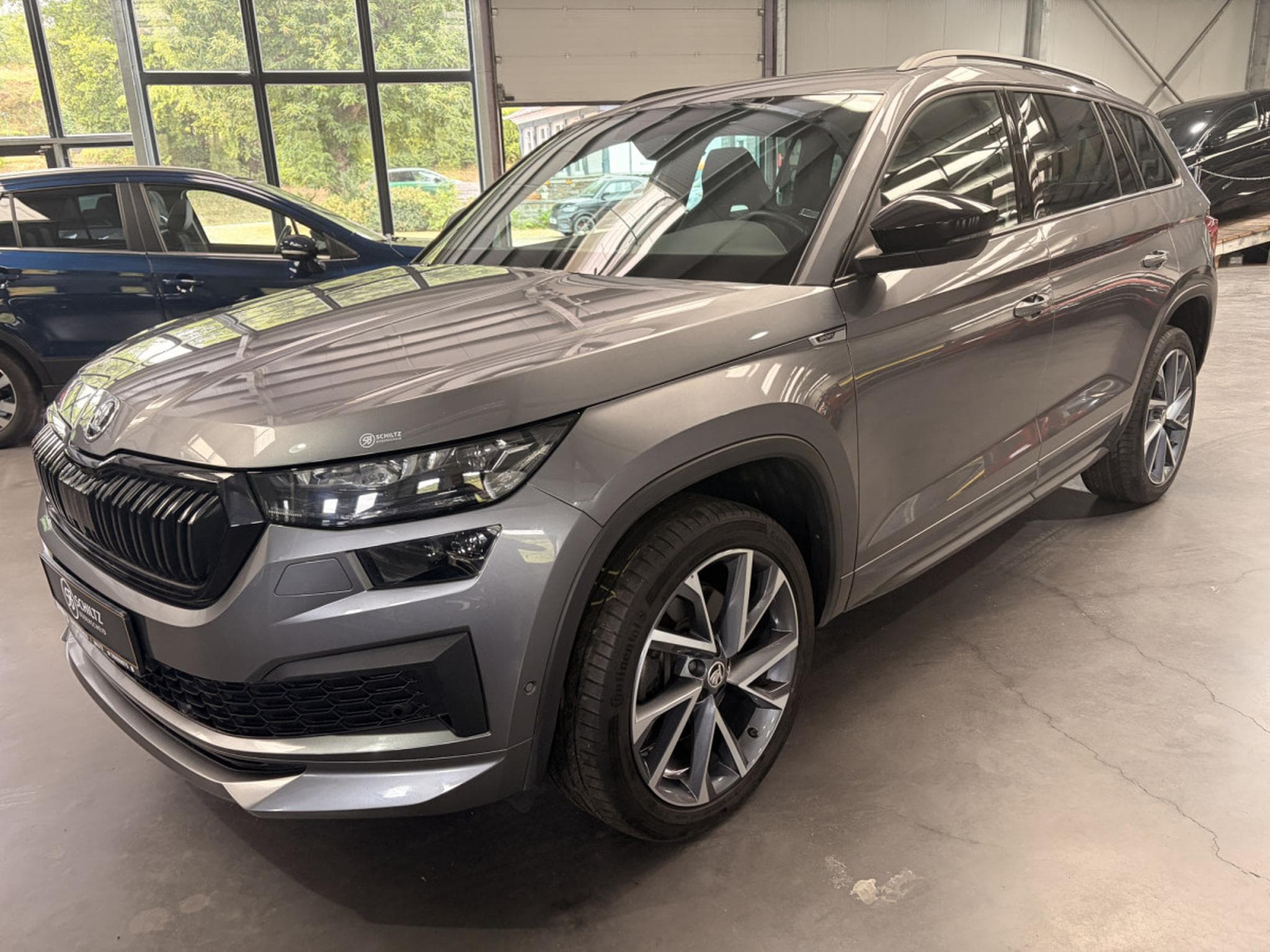Skoda Kodiaq 2.0 TDi Sport Line 4x4 200 HP (2023) - Photo 6