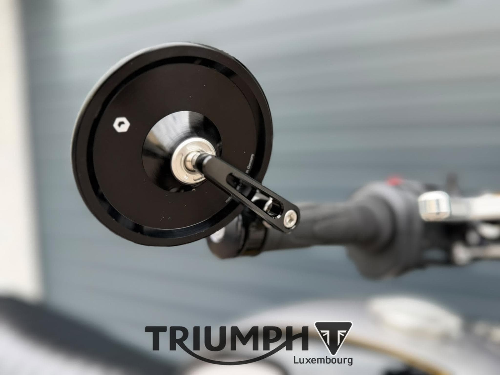Triumph Scrambler SCRAMBLER 1200 XE ICON EDITION (2025) - Photo 15