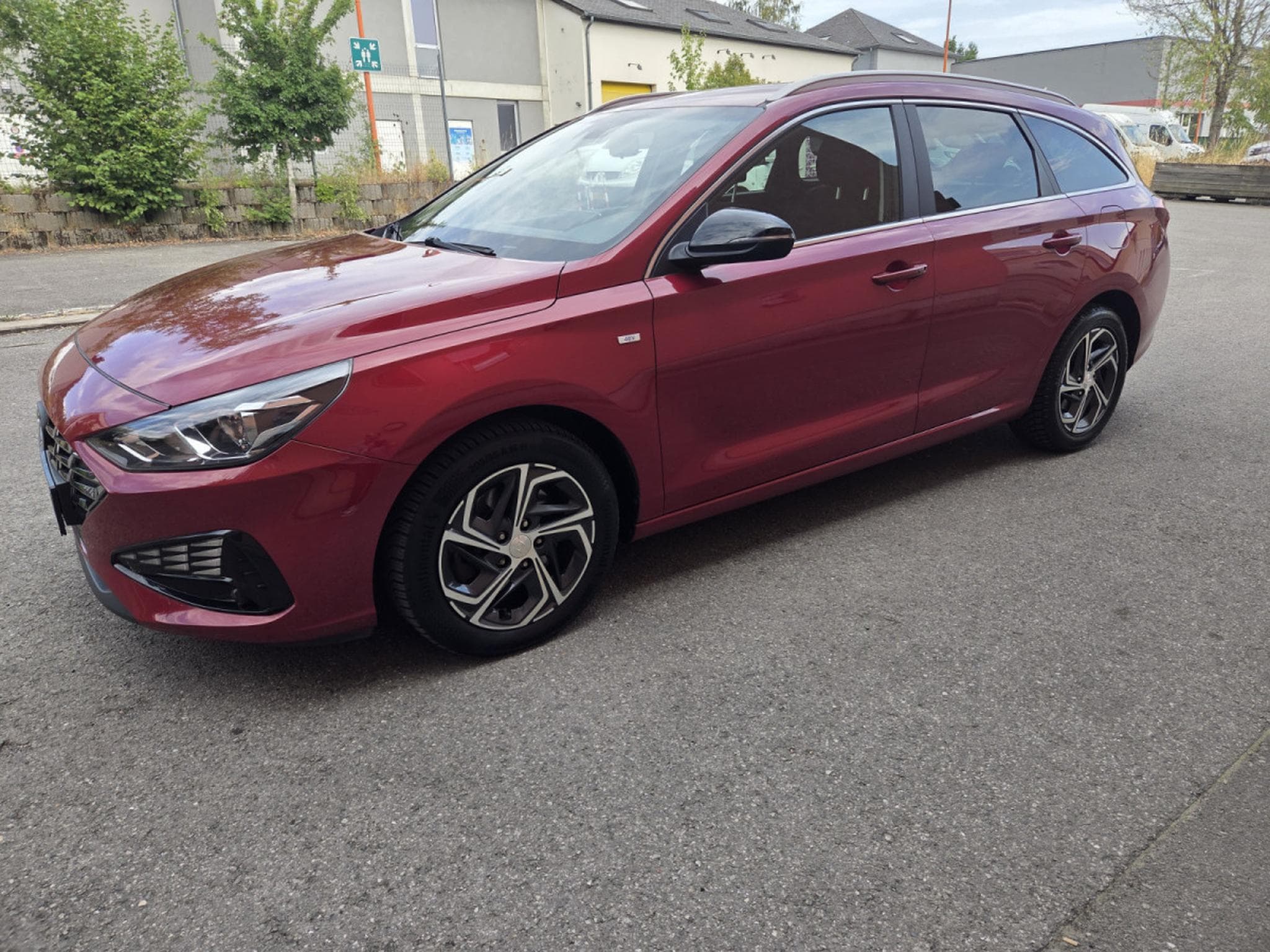 Hyundai i30 SW 1.6 CRDI 136 CV BVA Garantie 12 Mois (2021) - Photo 3