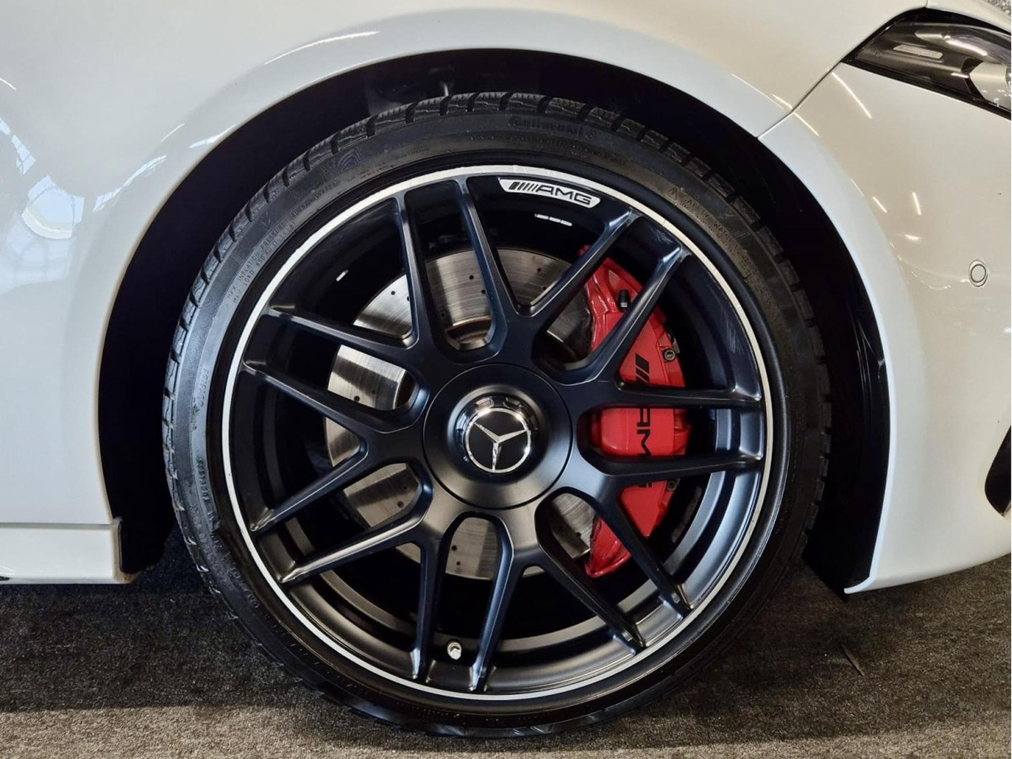 Mercedes A 45 AMG S 4 MATIC + BURMESTER PANO CUIR NAVI (2020) - Photo 14