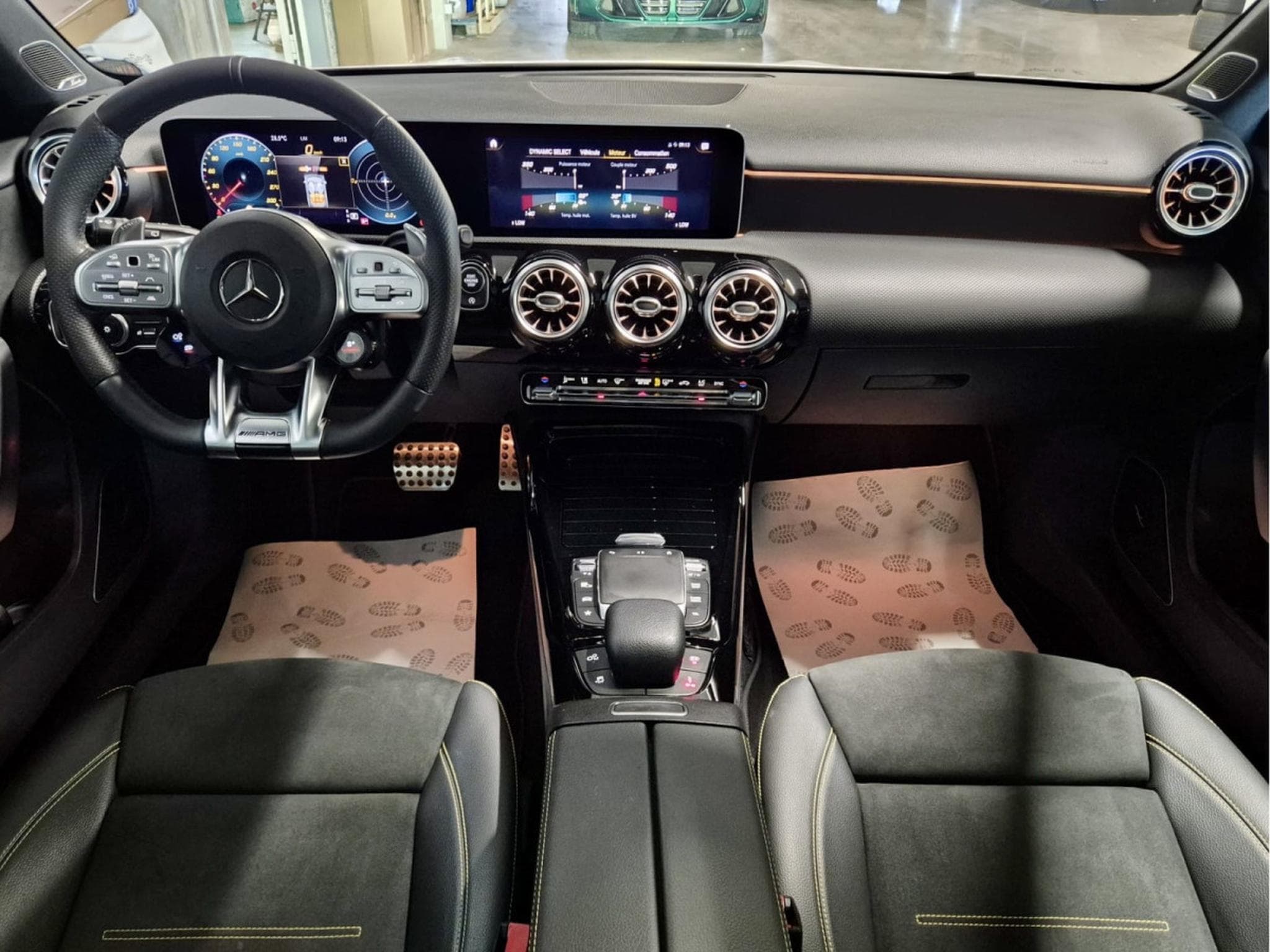 Mercedes A 45 AMG S 4 MATIC + BURMESTER PANO CUIR NAVI (2020) - Photo 7