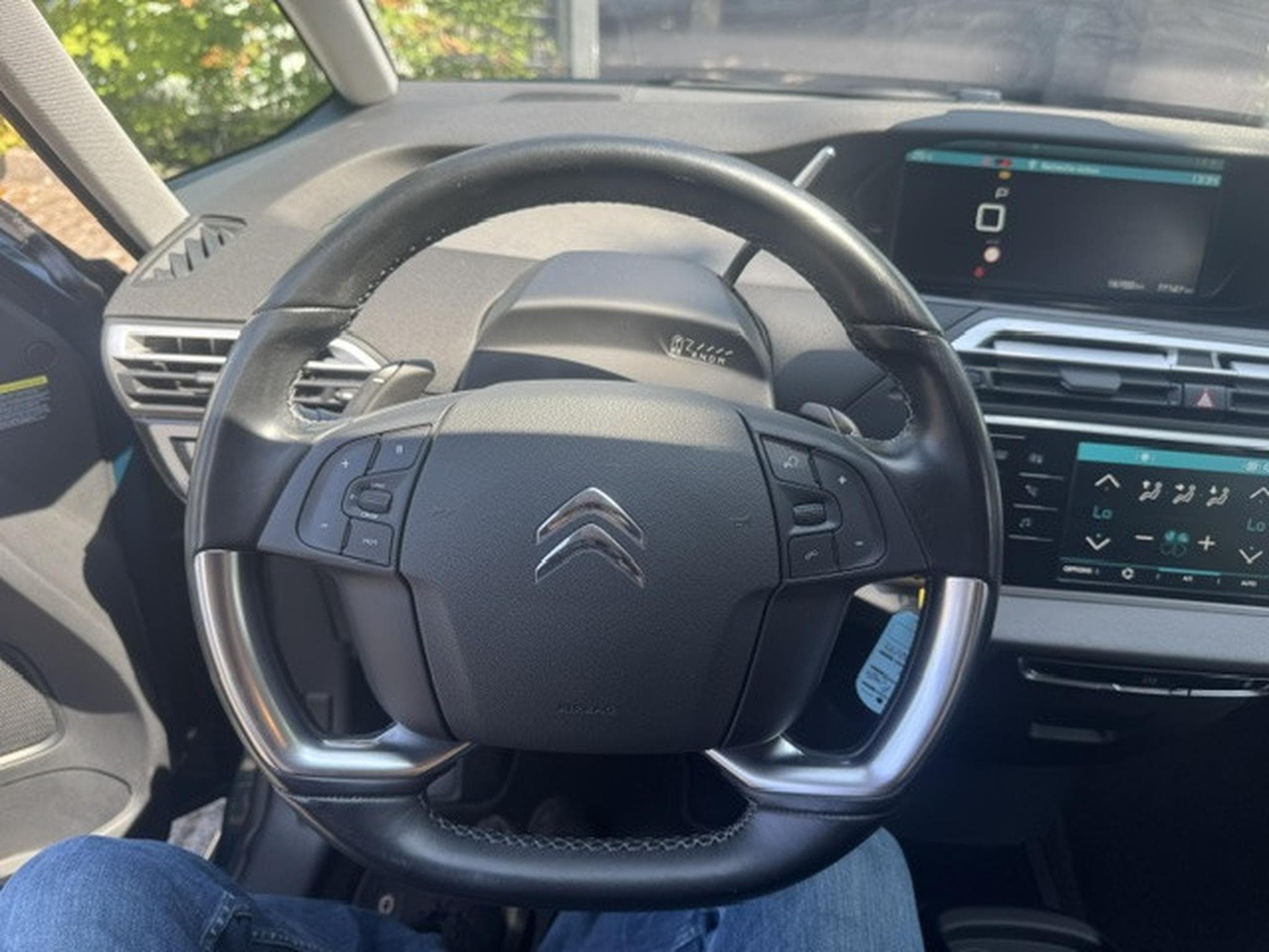 Citroën C4 Grand SpaceTourer CITROEN C4 SPACETOURER 7 SITZER AUTOMATIK KEYLESS LED NAVI (2022) - Photo 17