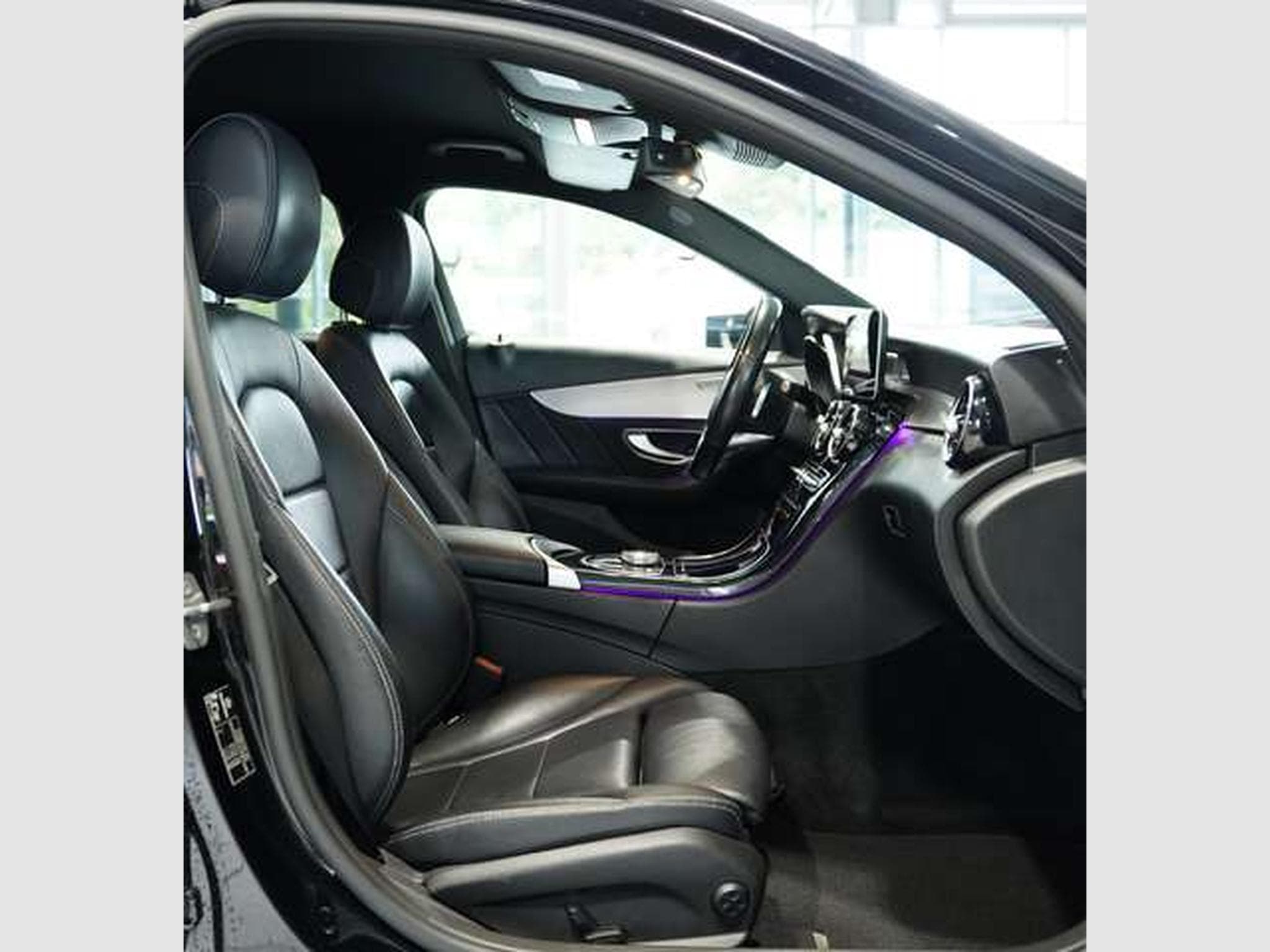 Mercedes C 220 d 4M T AMG Line *20 *Kamera*ACC*Ambiente (2018) - Photo 12
