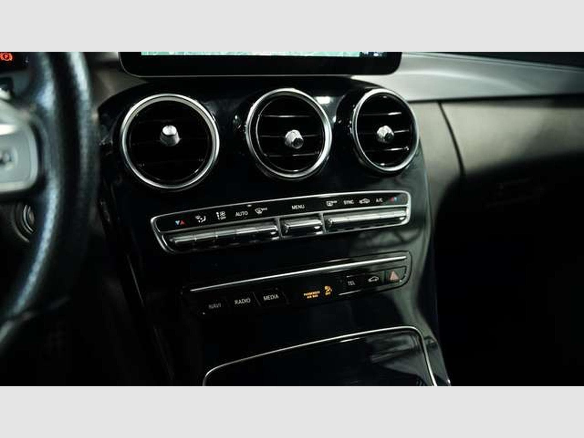 Mercedes C 220 d 4M T AMG Line *20 *Kamera*ACC*Ambiente (2018) - Photo 29