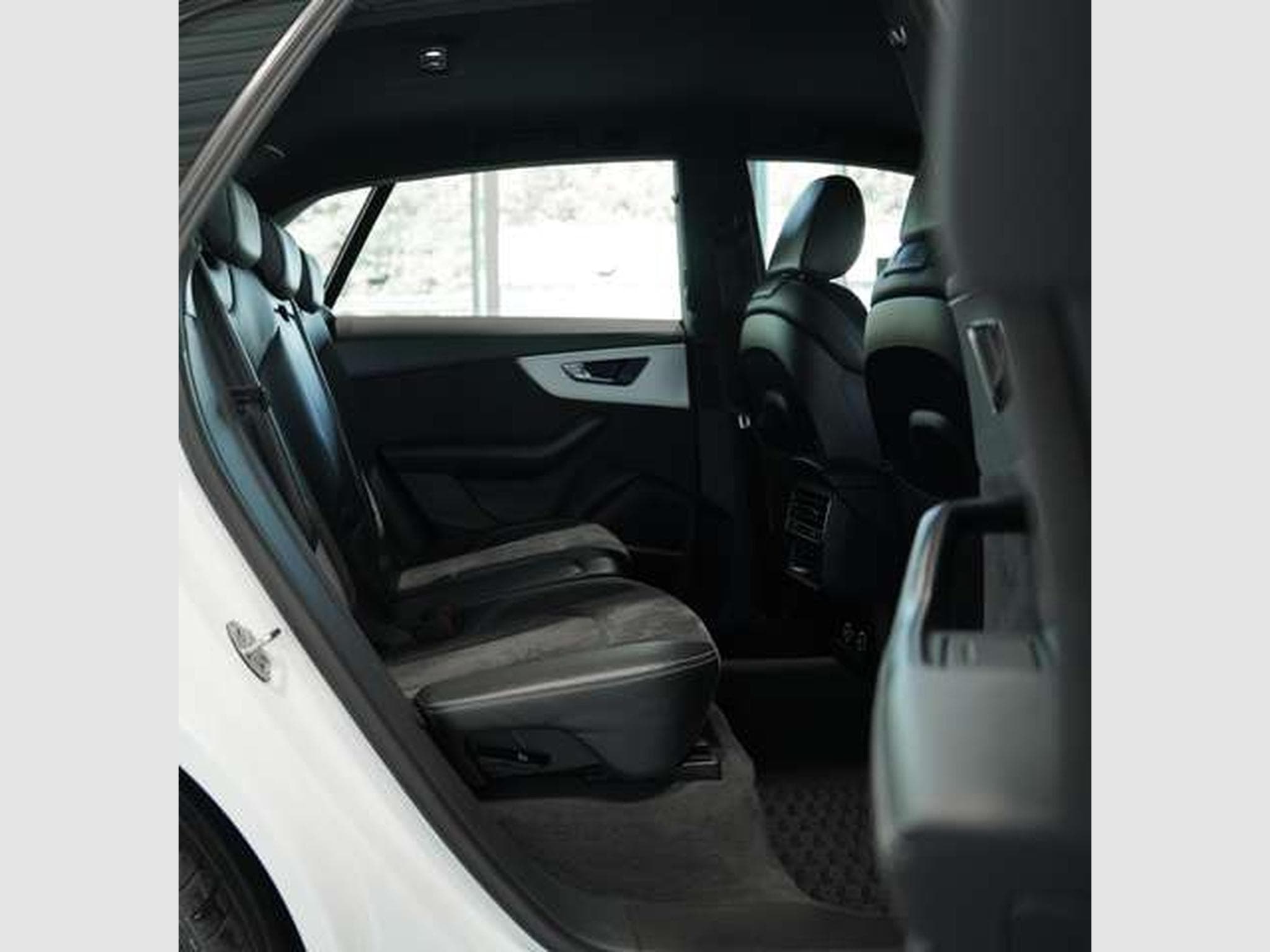 Audi SQ8 4.0 TDI q. *22 *Virtual*Pano*B&O*Memory (2020) - Photo 16