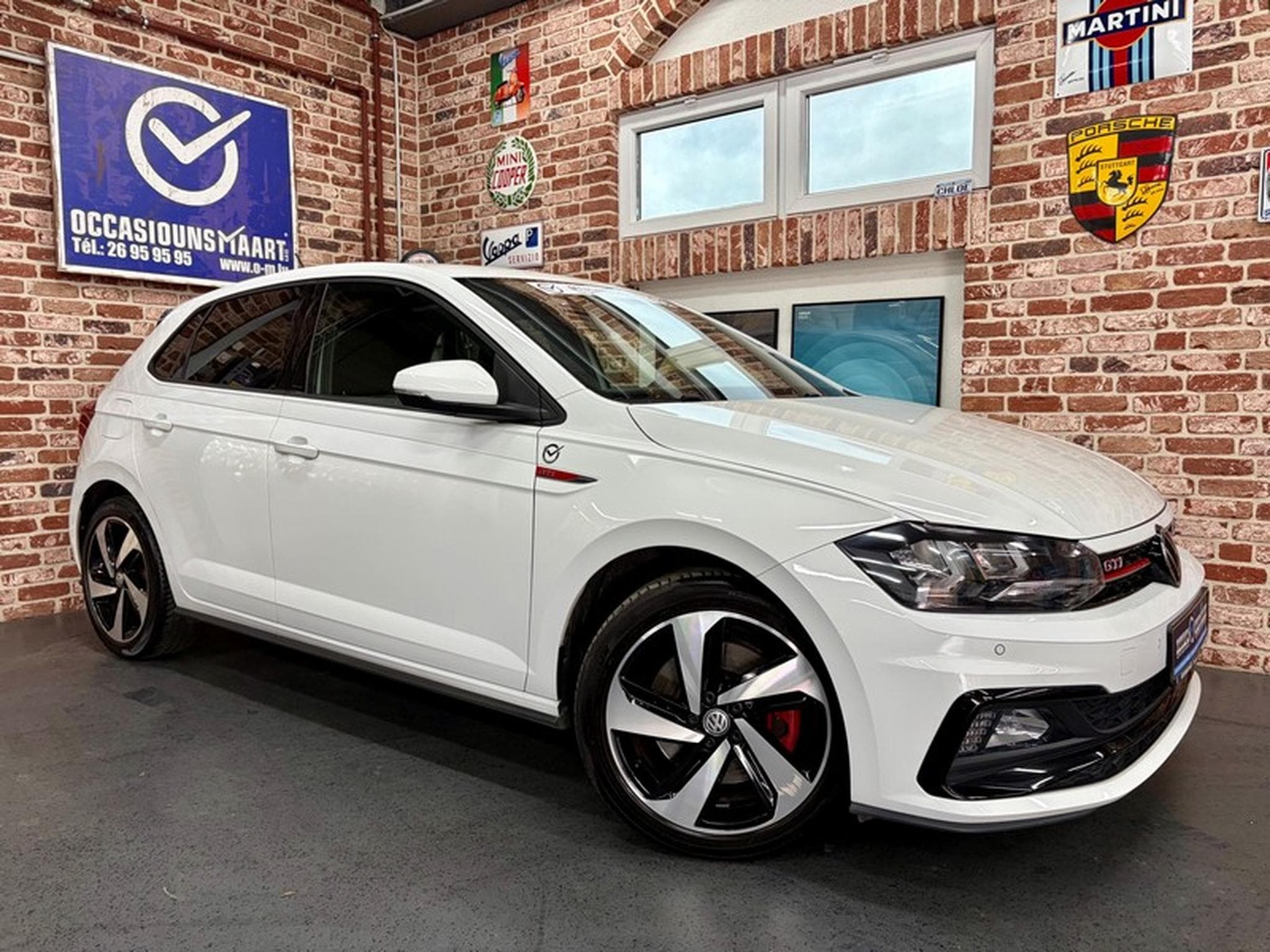 VW Polo Polo 2.0 TSI 200cv DSG GTI (2020) - Photo 1