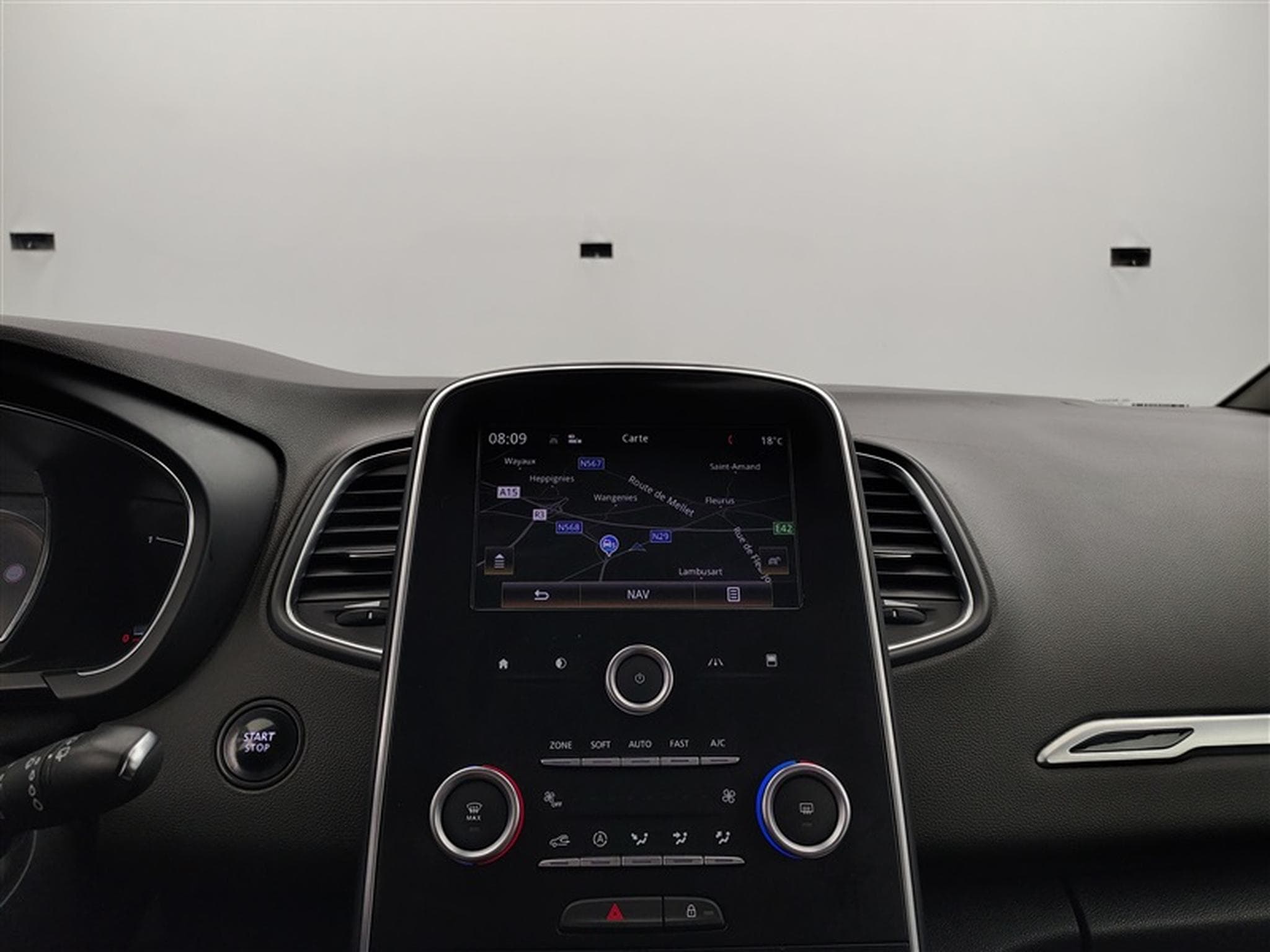 Renault Scenic 1.5 dCi Energy ZEN 7pl. NAVI / PDC AR / KEYLESS (2018) - Photo 11