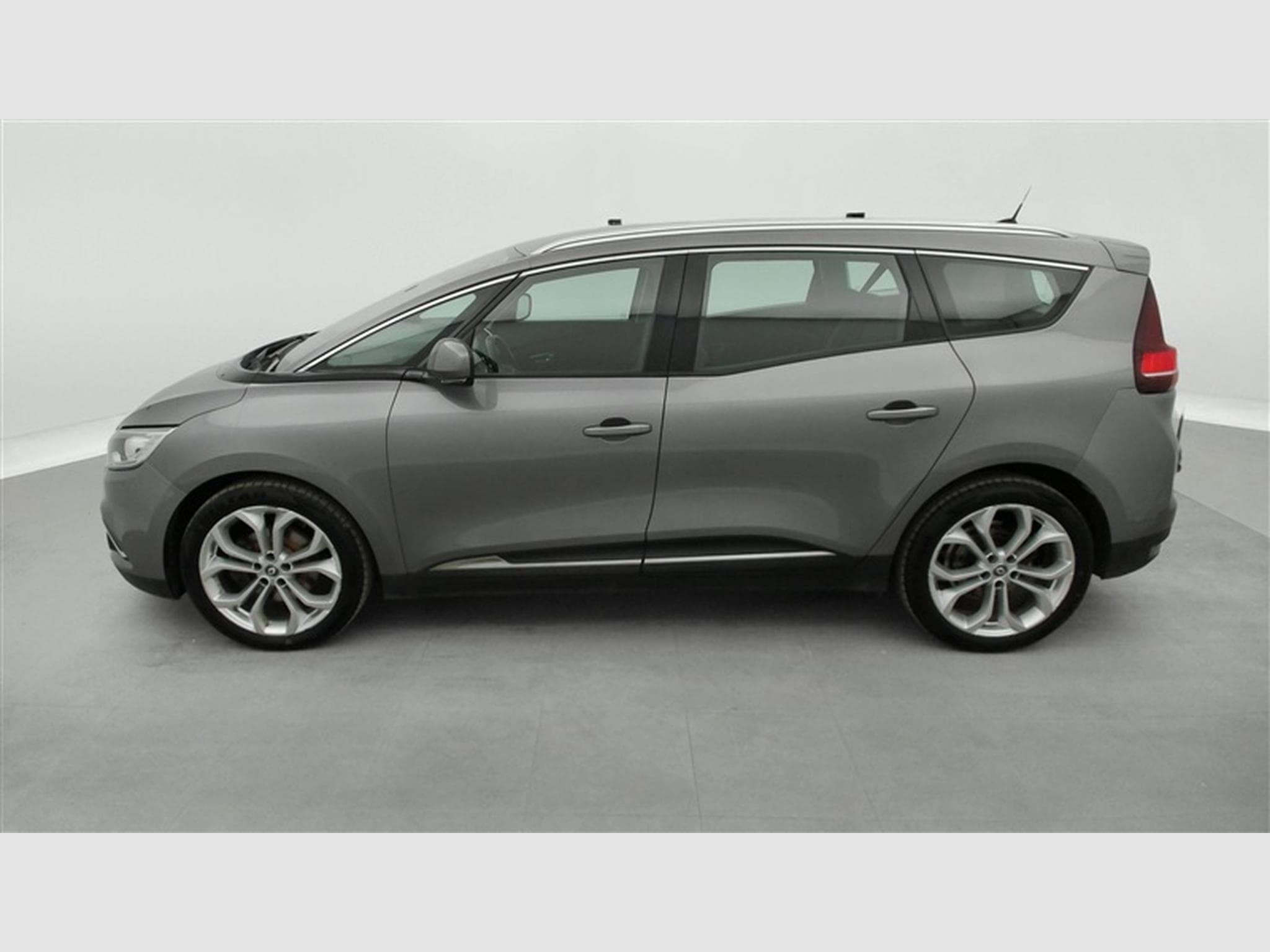 Renault Scenic 1.5 dCi Energy ZEN 7pl. NAVI / PDC AR / KEYLESS (2018) - Photo 3