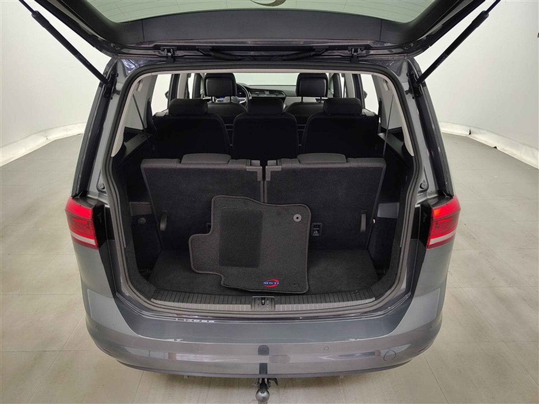 VW Touran 1.5 TSI 150Cv Comfortline 7PL / NAVI / ALU / PDC (2023) - Photo 14