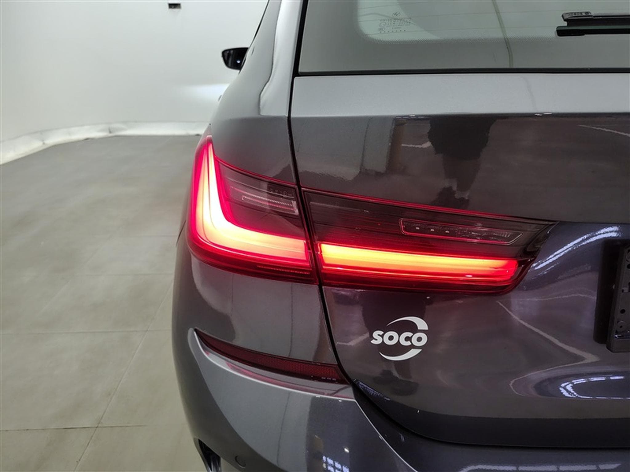 BMW 320 320 dA Pack M CUIR / NAVI / TO PANO / CARPLAY (2021) - Photo 16